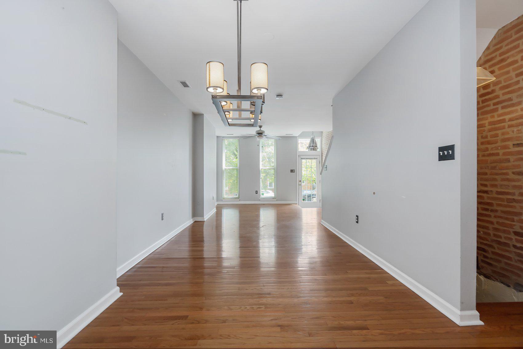 BUTCHER'S HILL - Residential