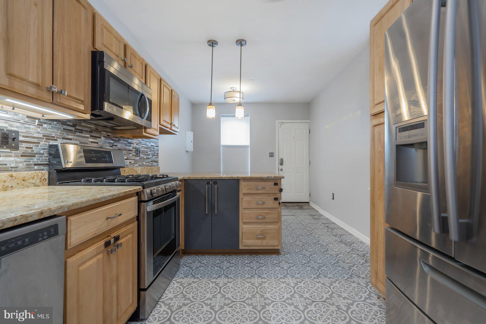 BUTCHER'S HILL - Residential