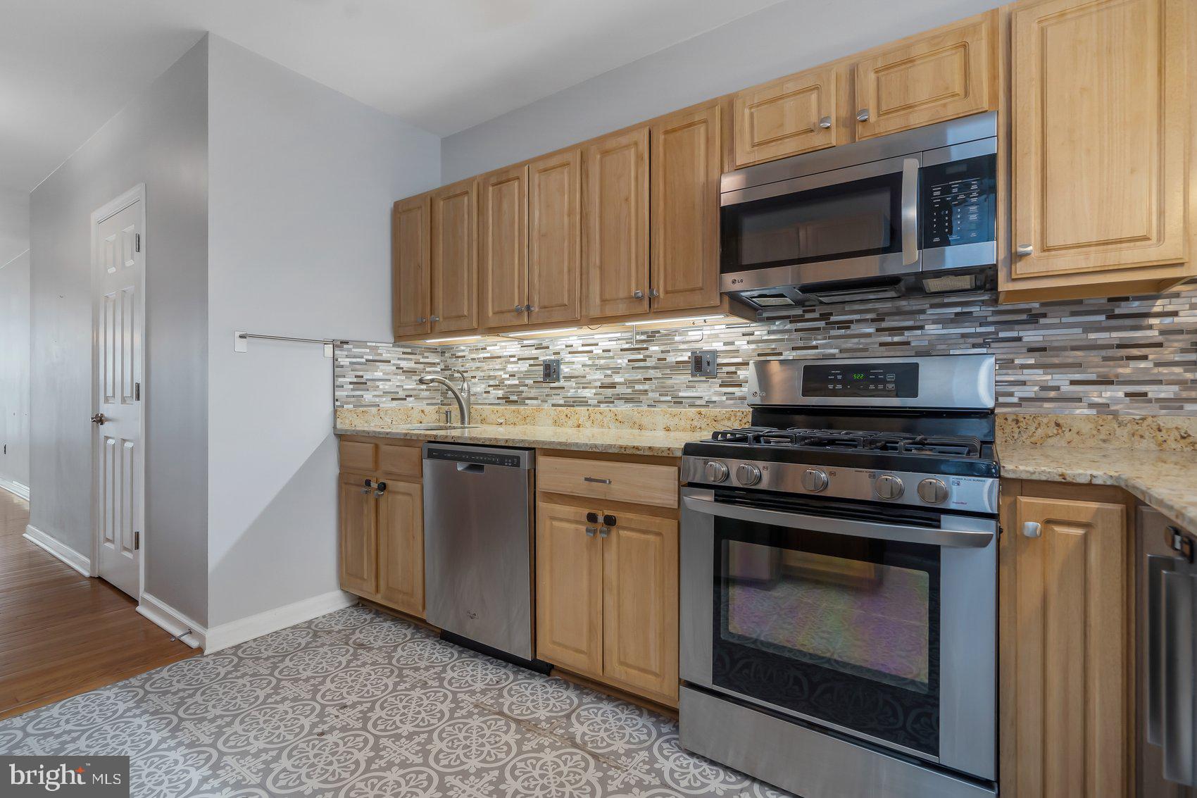 BUTCHER'S HILL - Residential