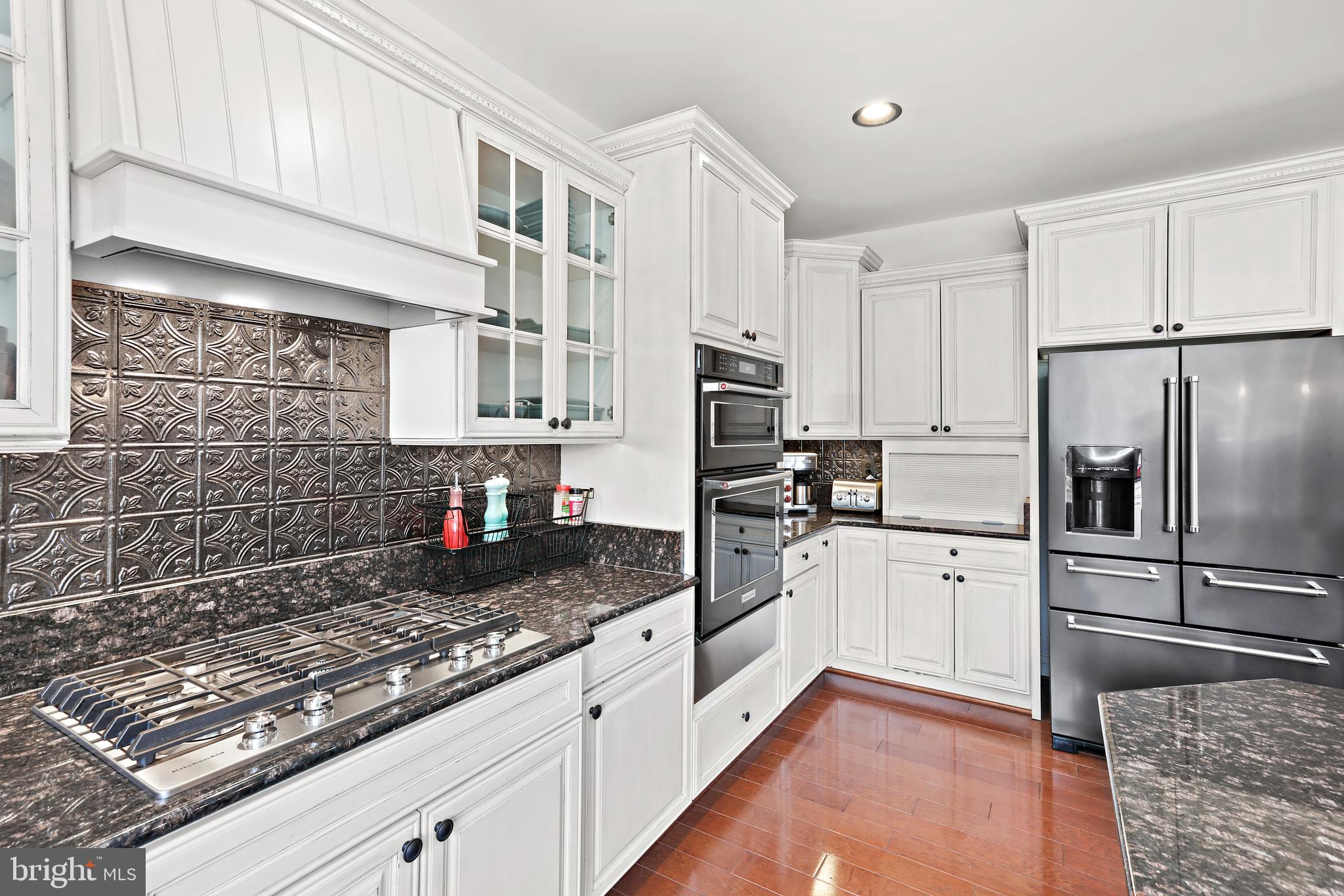 WRIGHT FARM - Residential