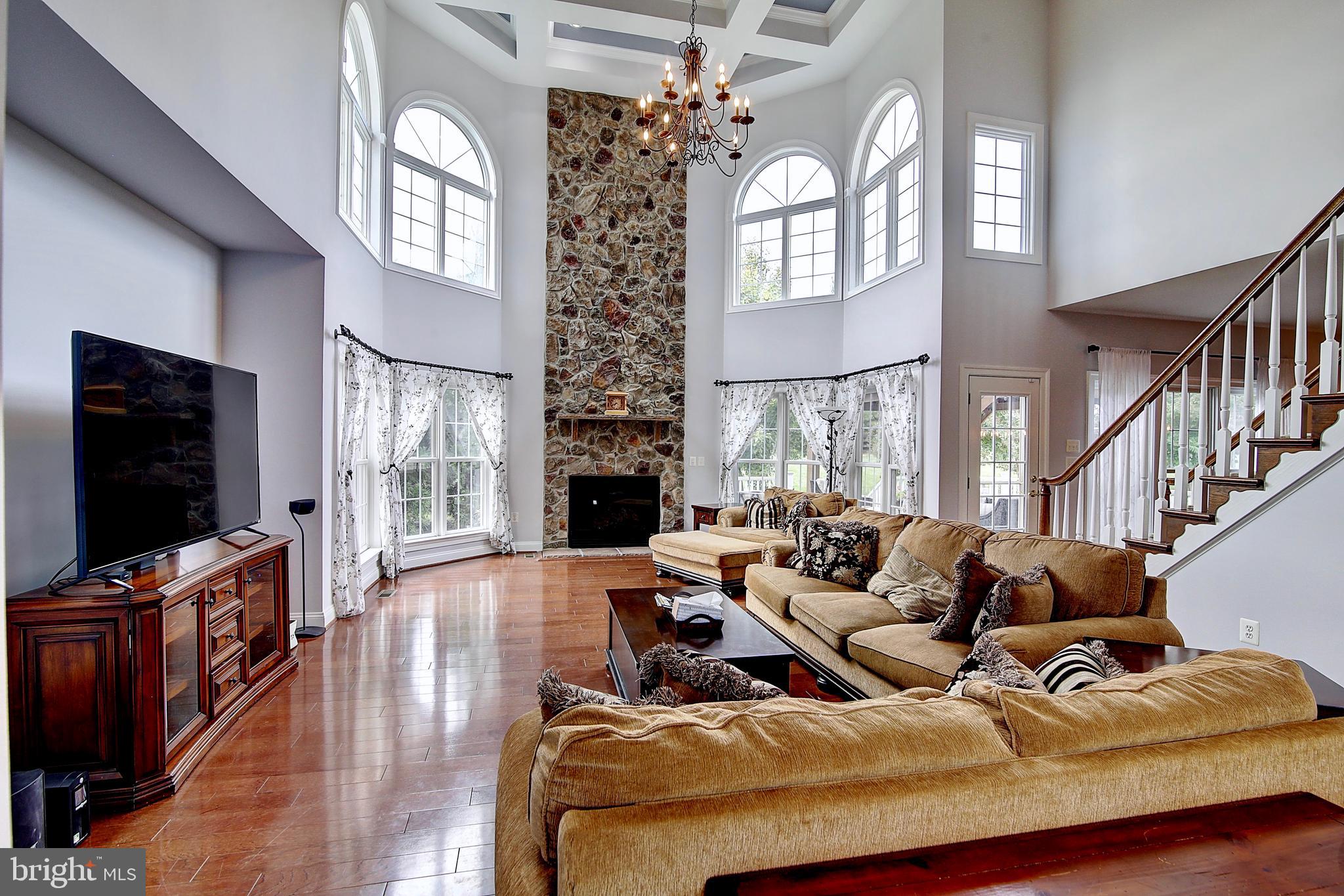 WRIGHT FARM - Residential