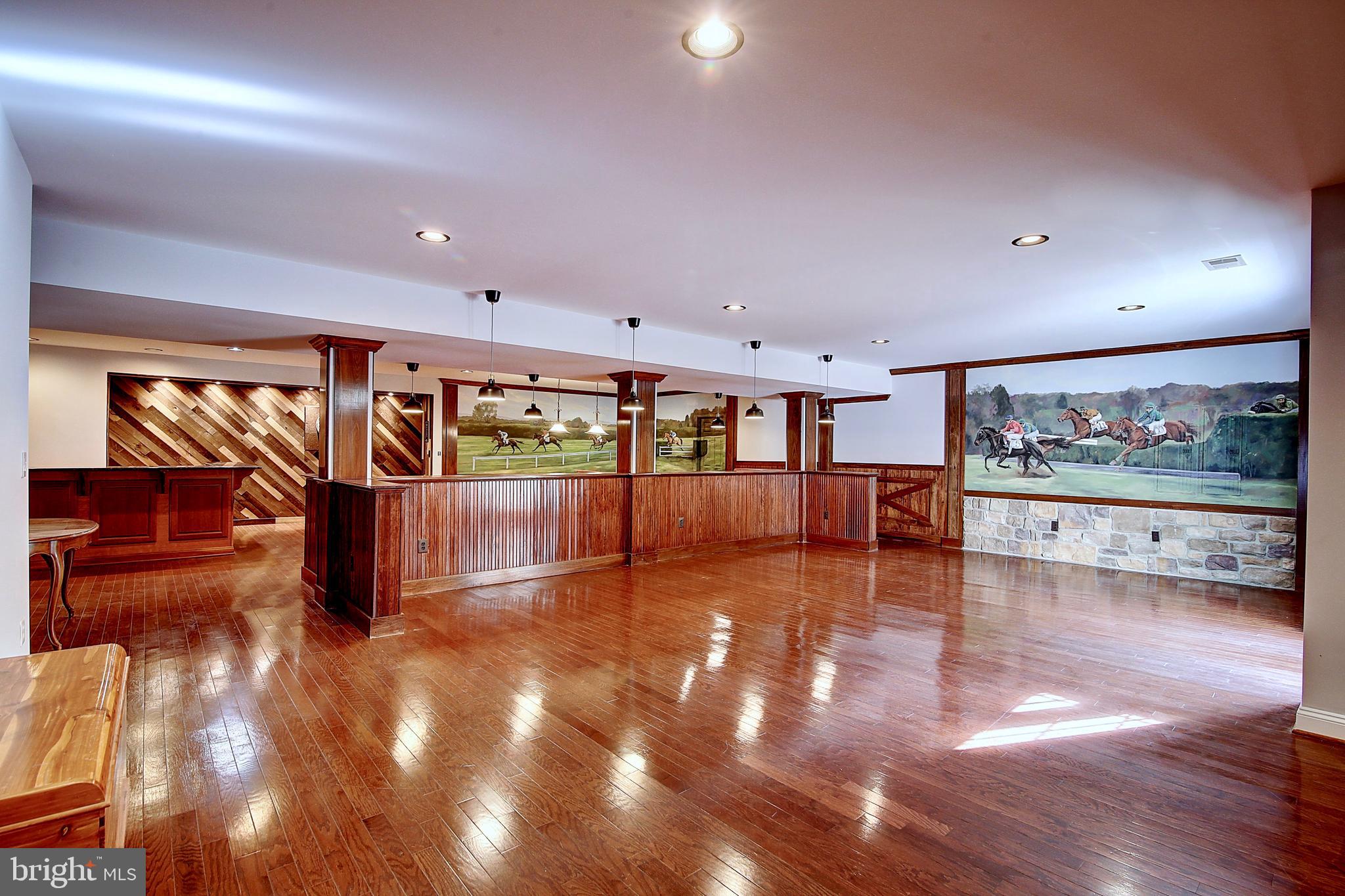 WRIGHT FARM - Residential