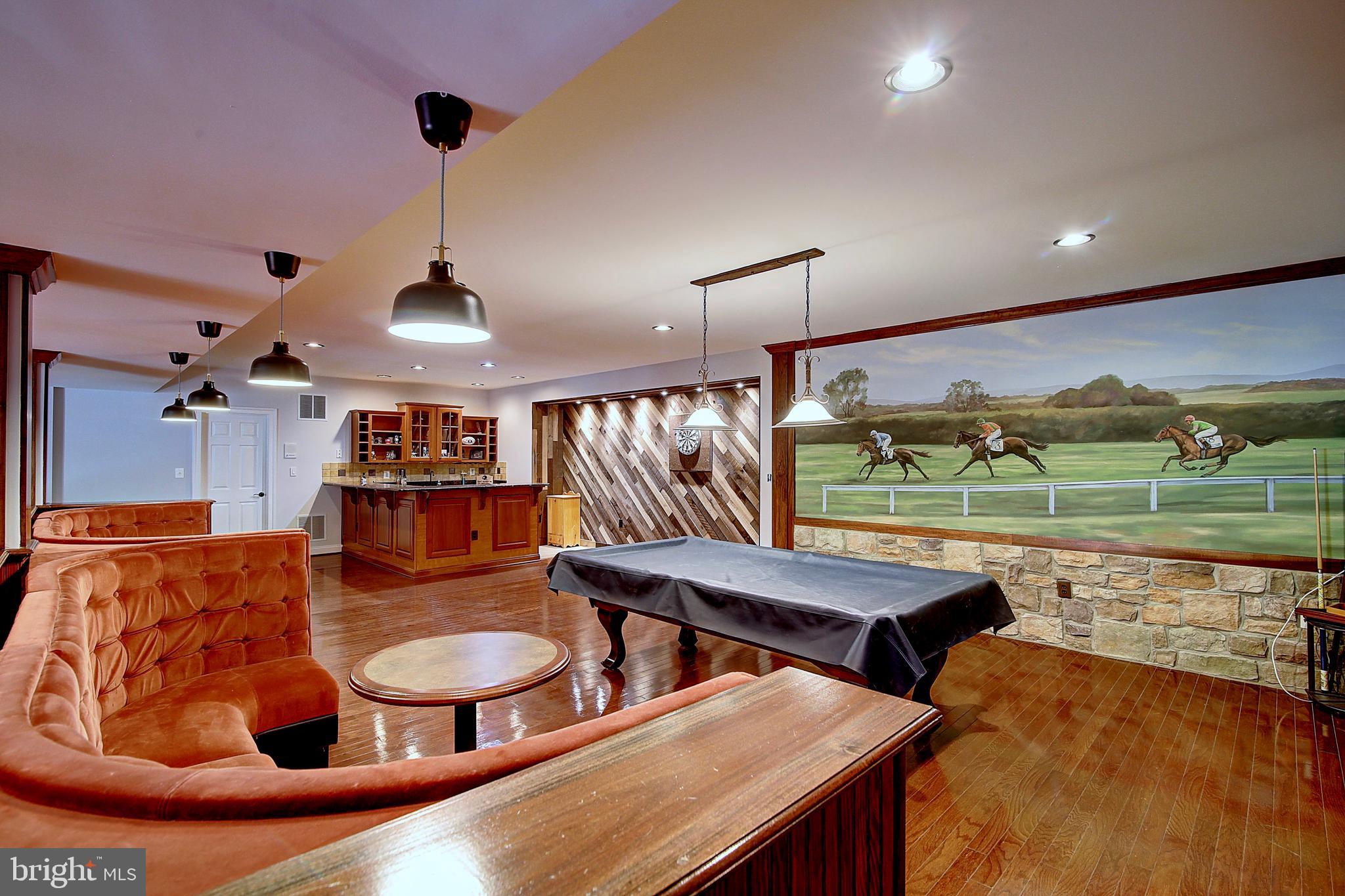 WRIGHT FARM - Residential