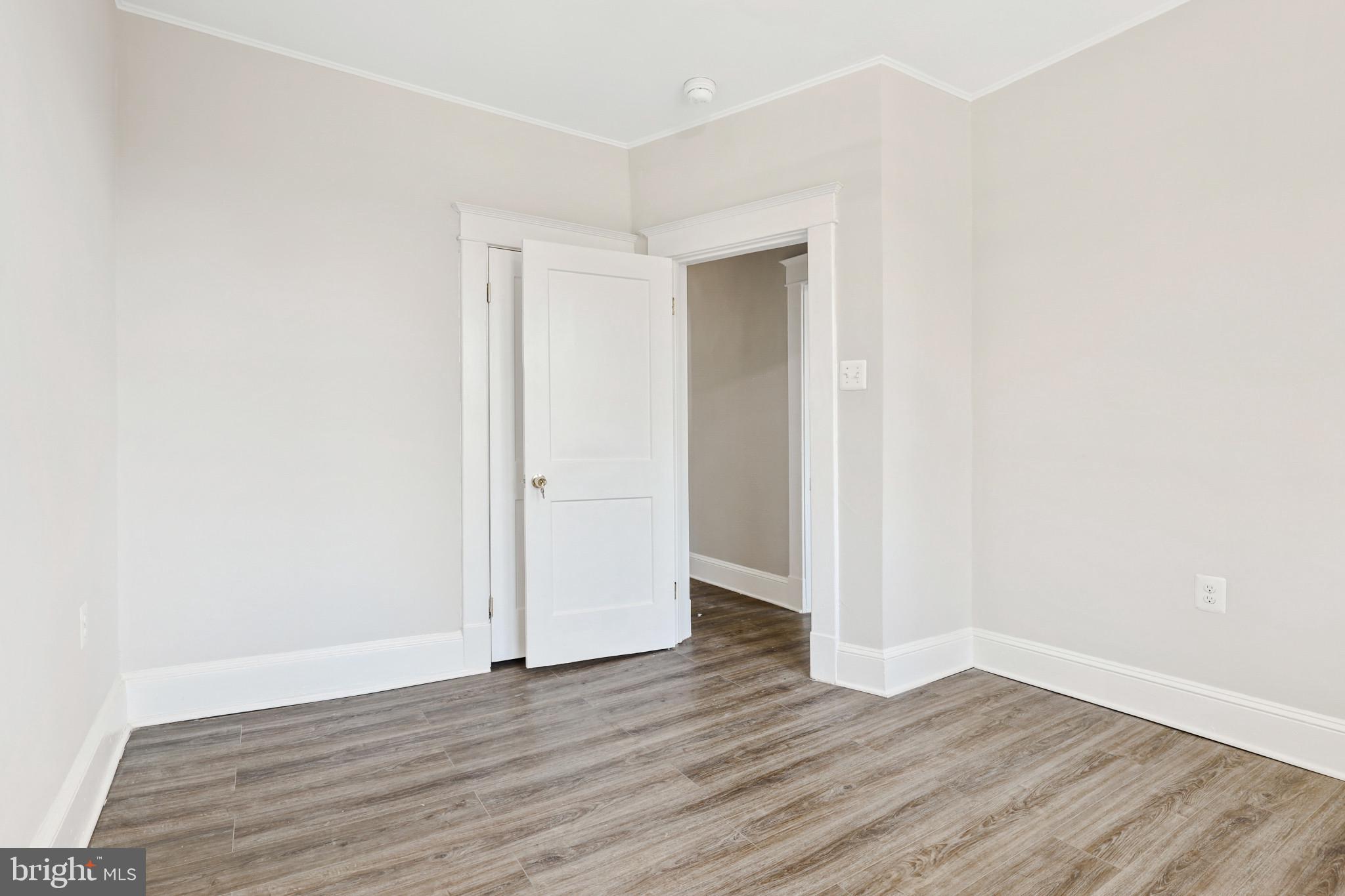 WINDSOR HILLS - Residential