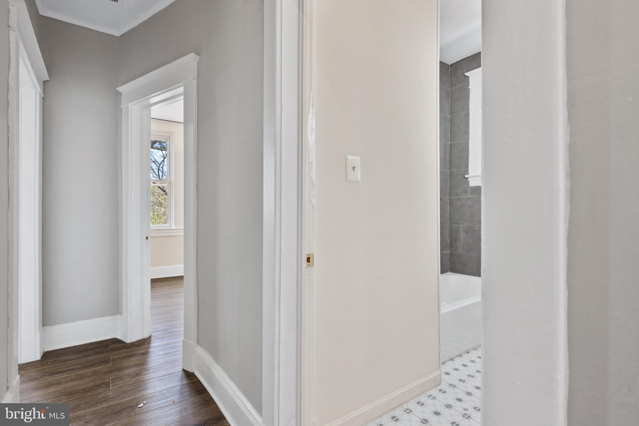 WINDSOR HILLS - Residential