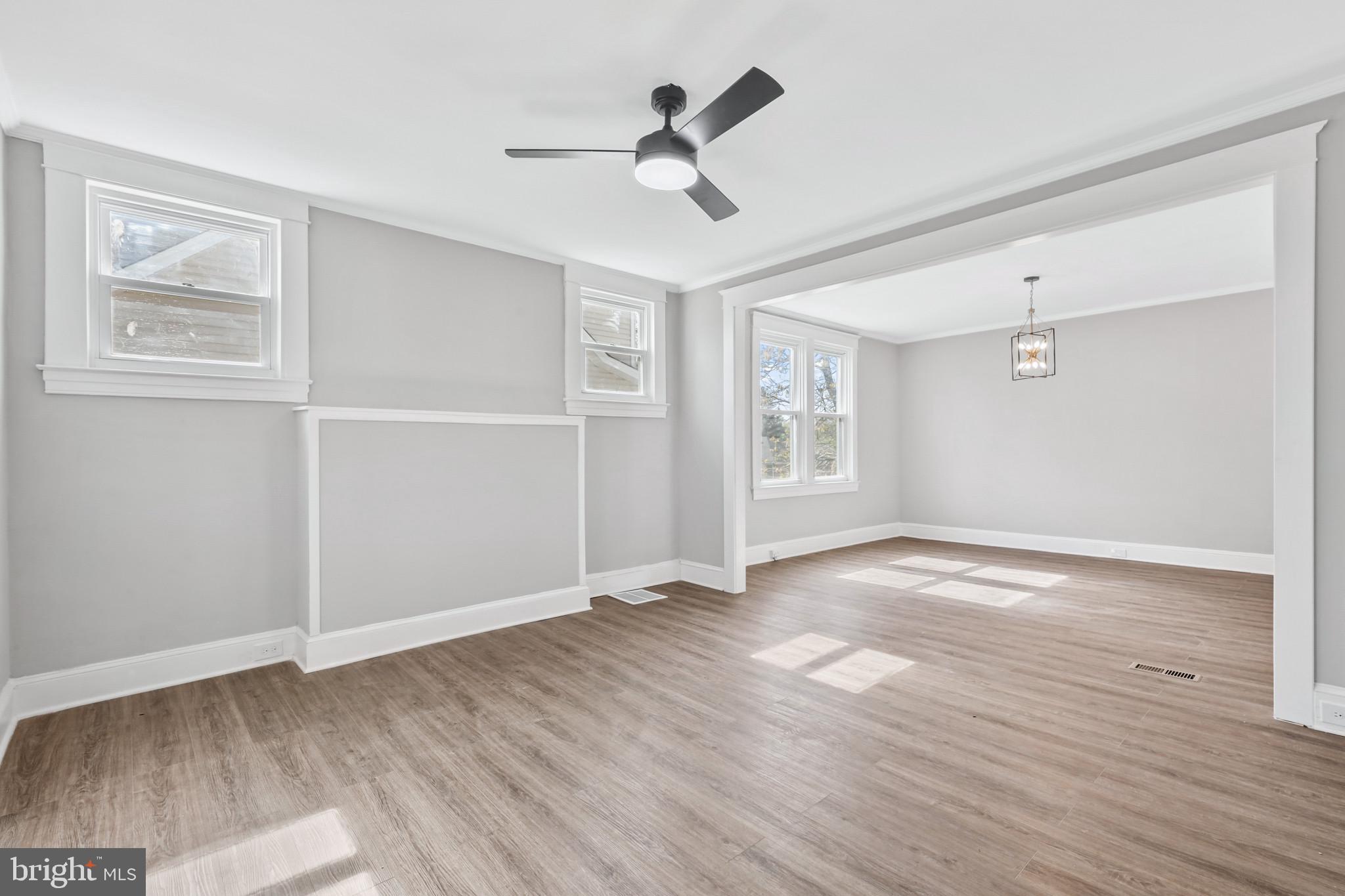 WINDSOR HILLS - Residential