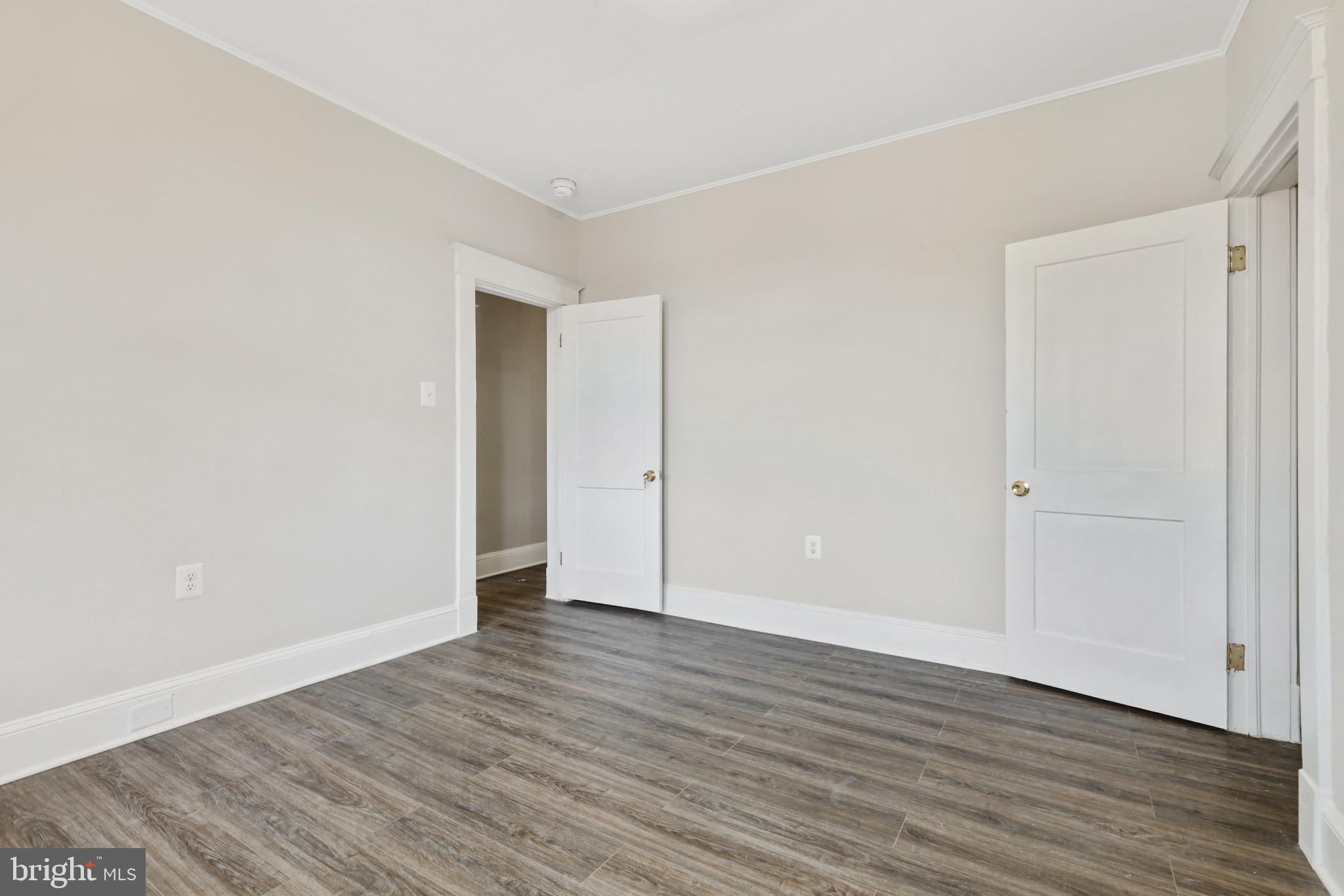 WINDSOR HILLS - Residential