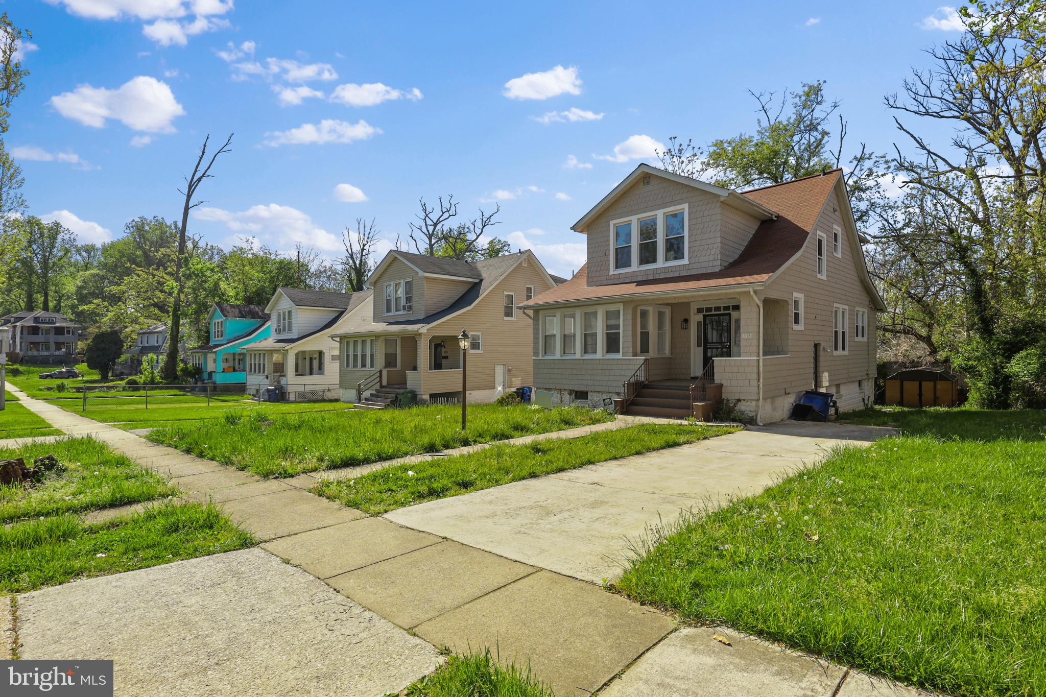 WINDSOR HILLS - Residential