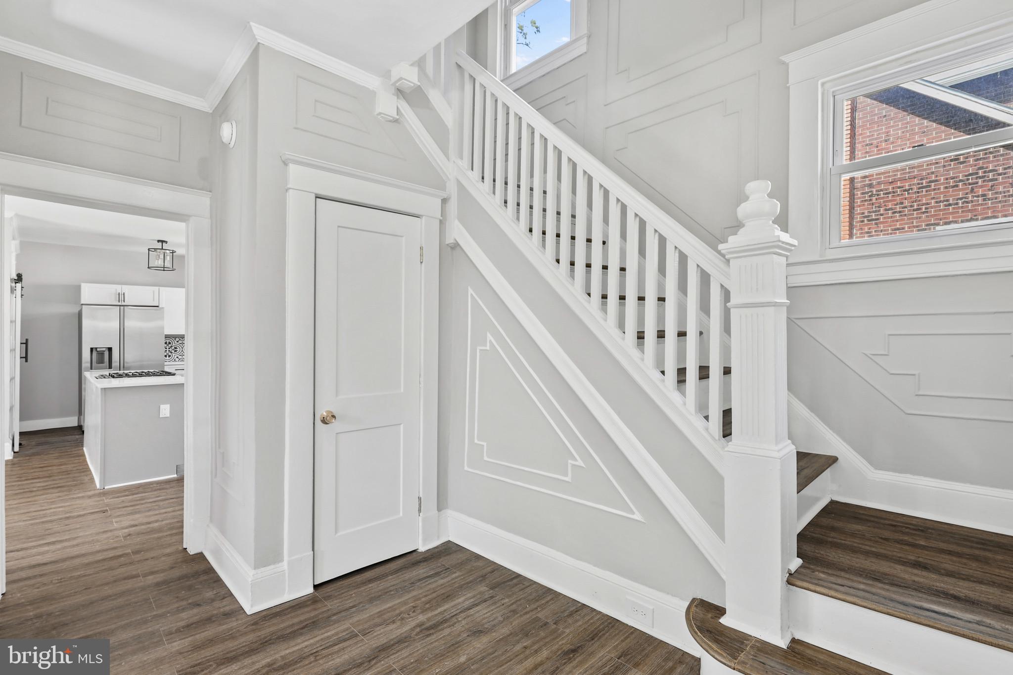 WINDSOR HILLS - Residential