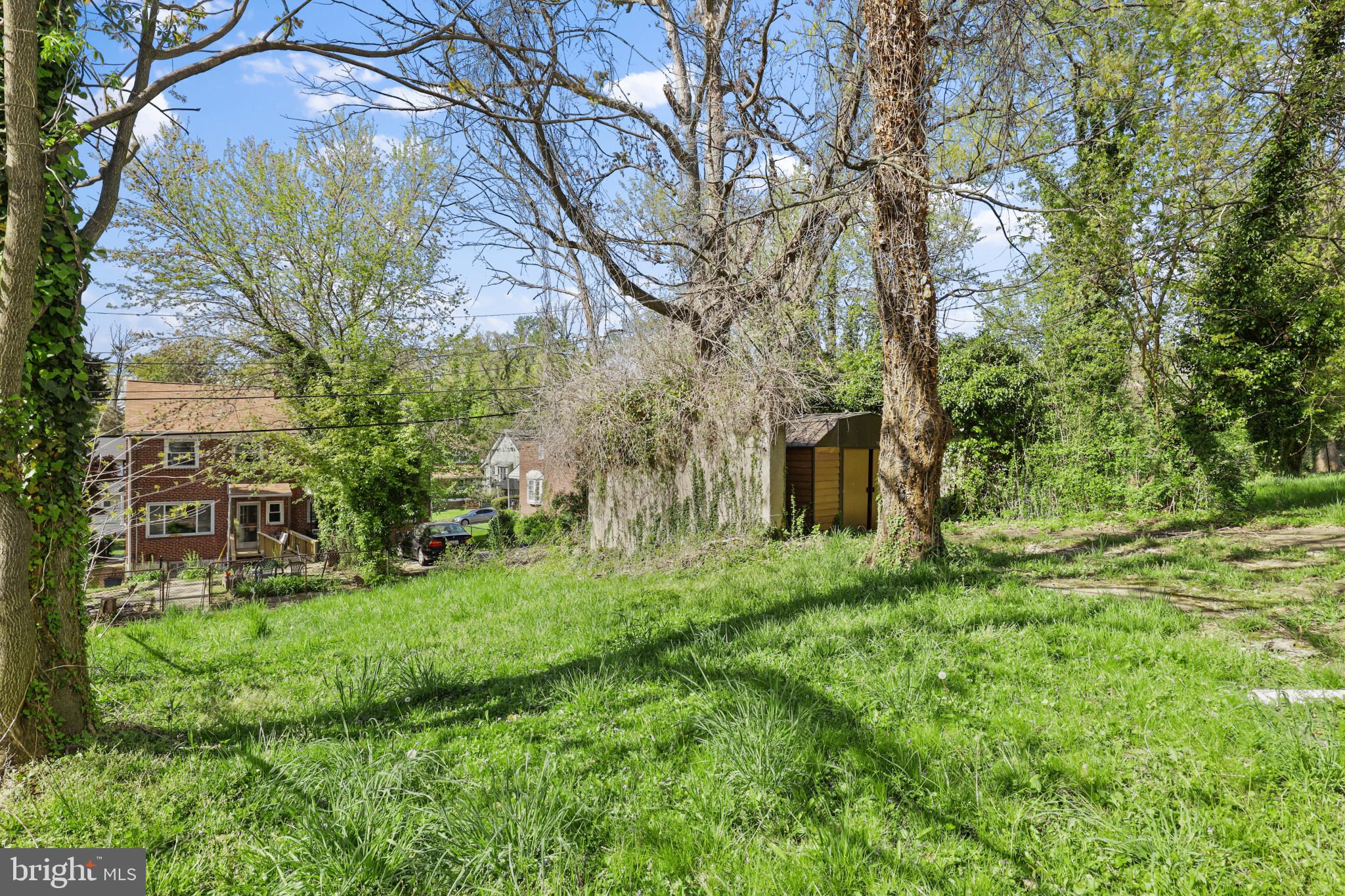 WINDSOR HILLS - Residential