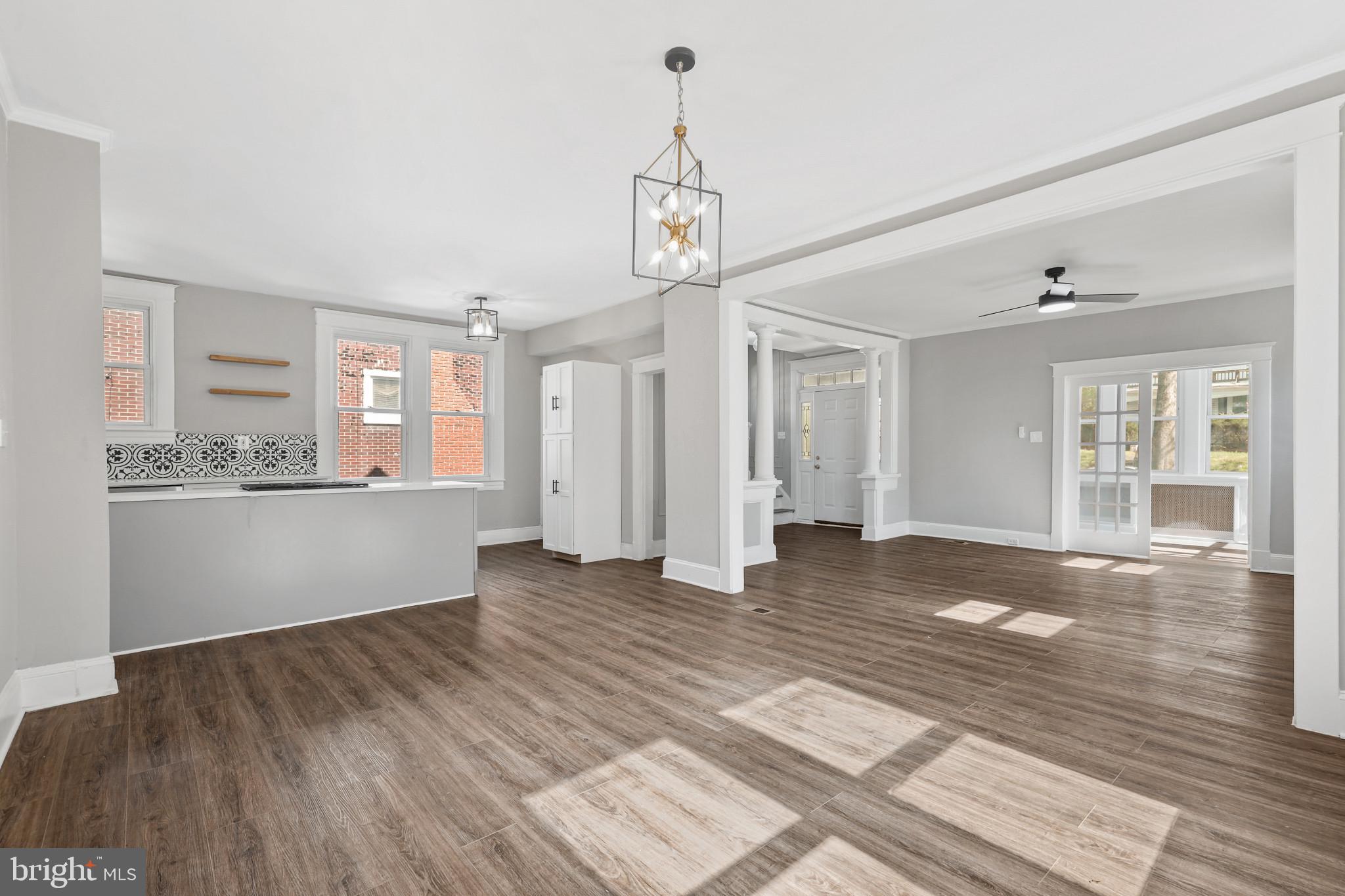 WINDSOR HILLS - Residential