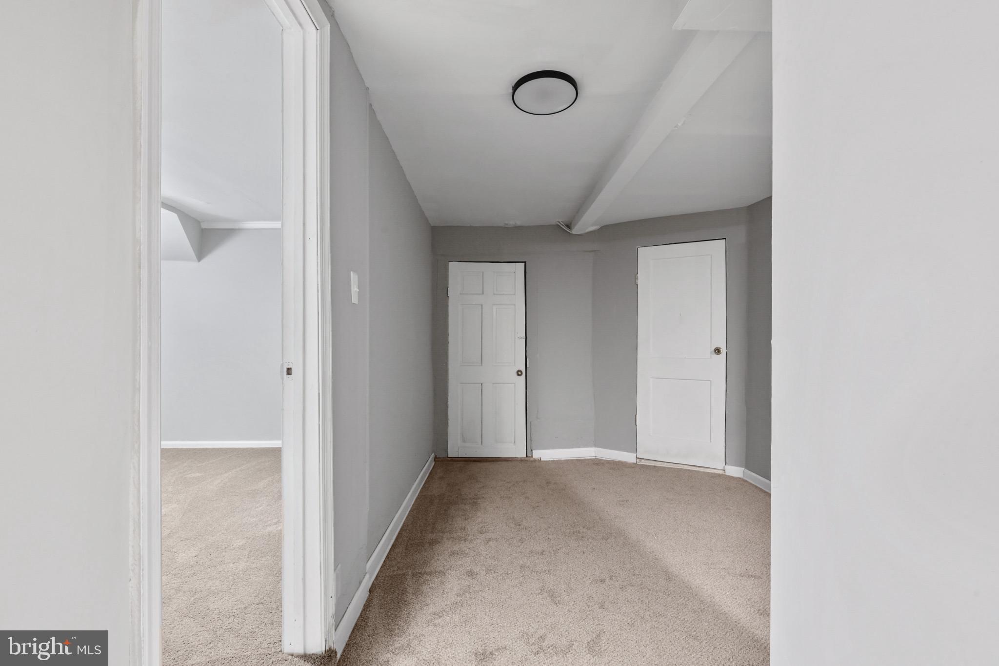 WINDSOR HILLS - Residential