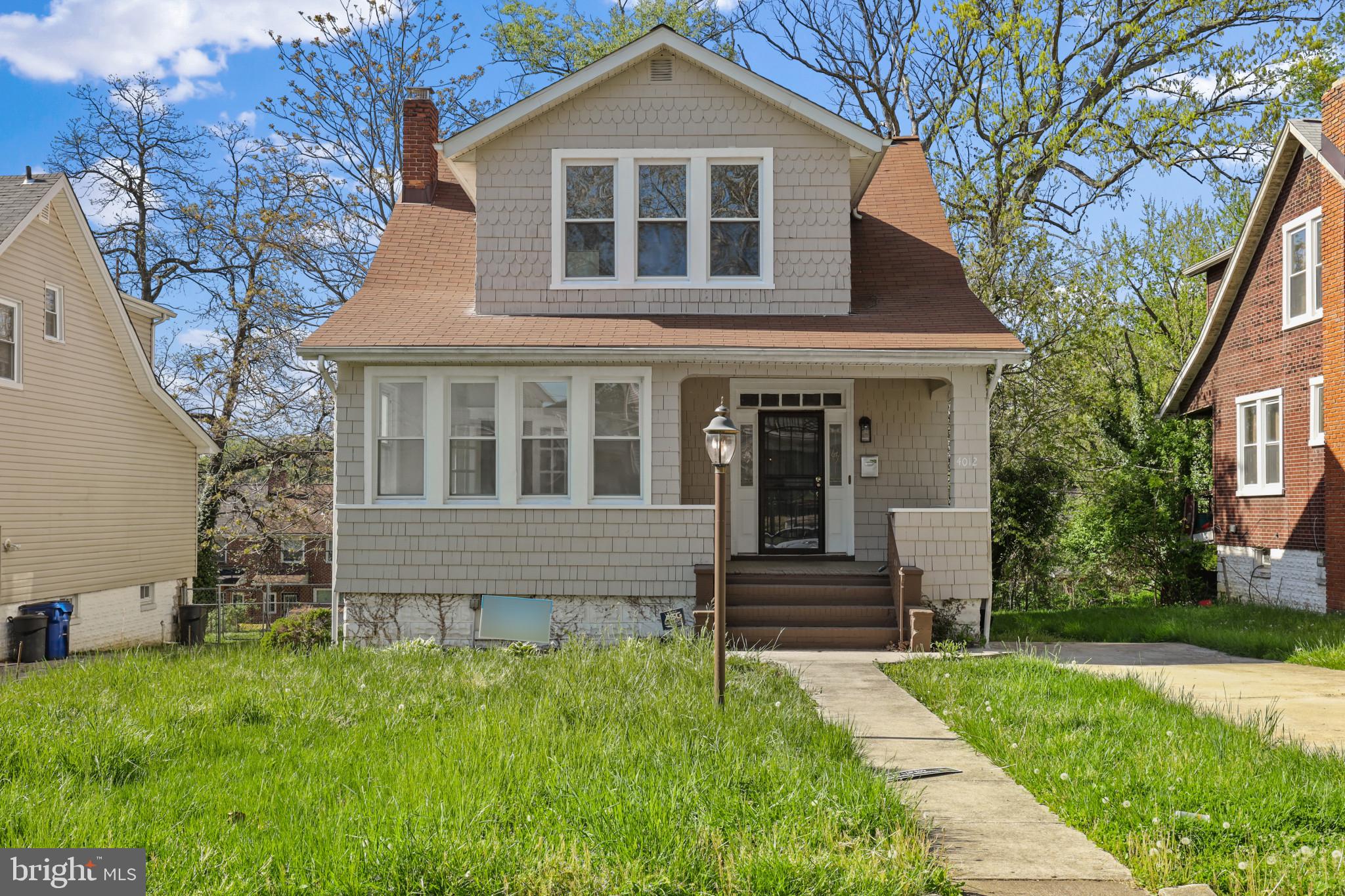 WINDSOR HILLS - Residential