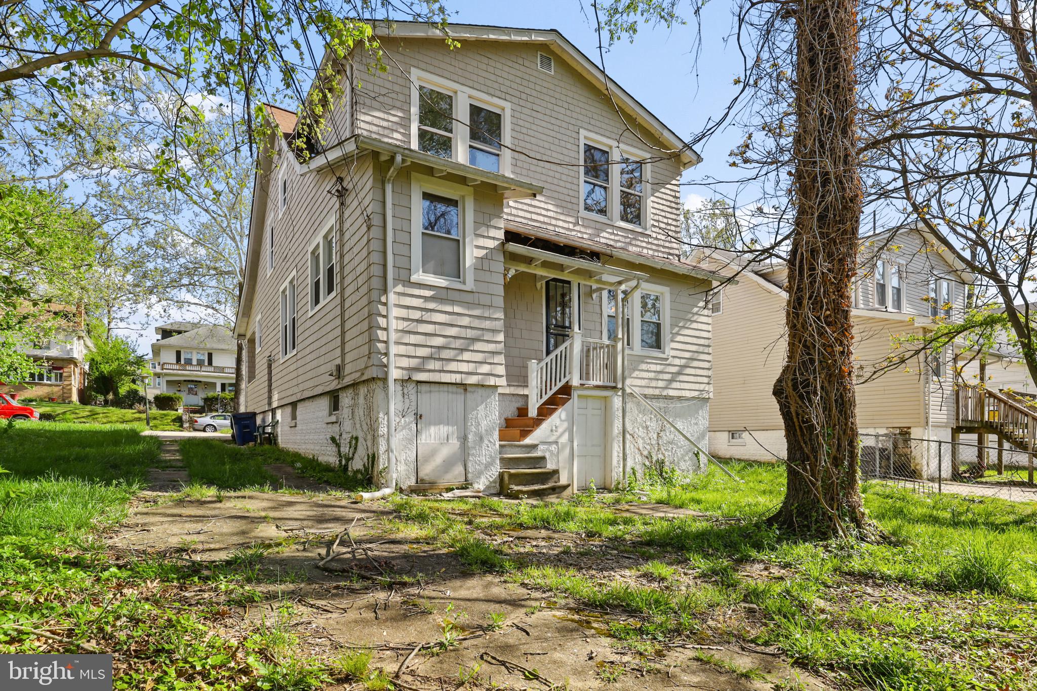 WINDSOR HILLS - Residential