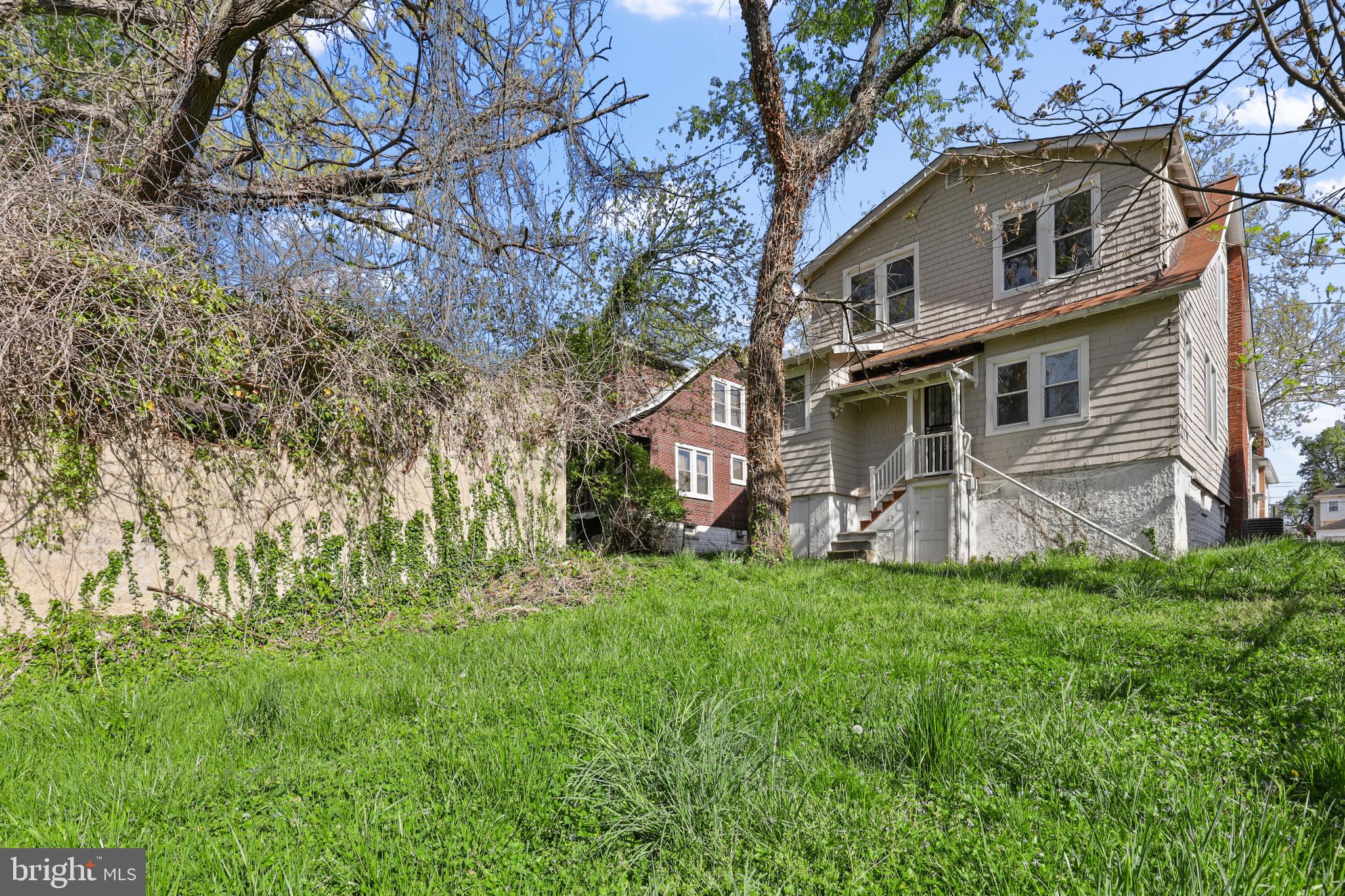 WINDSOR HILLS - Residential