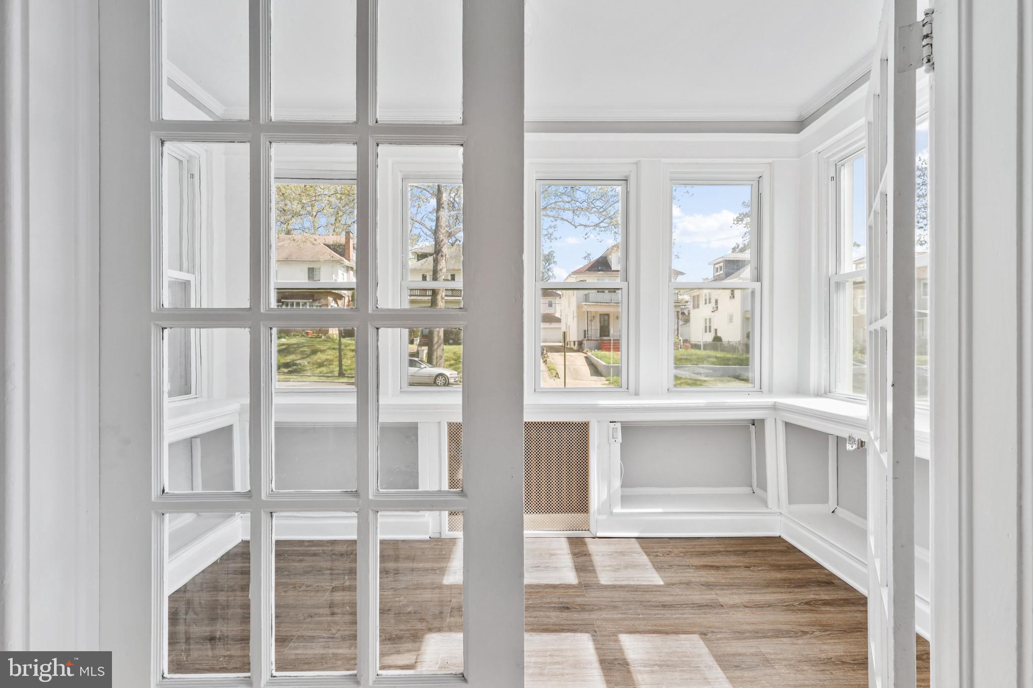 WINDSOR HILLS - Residential