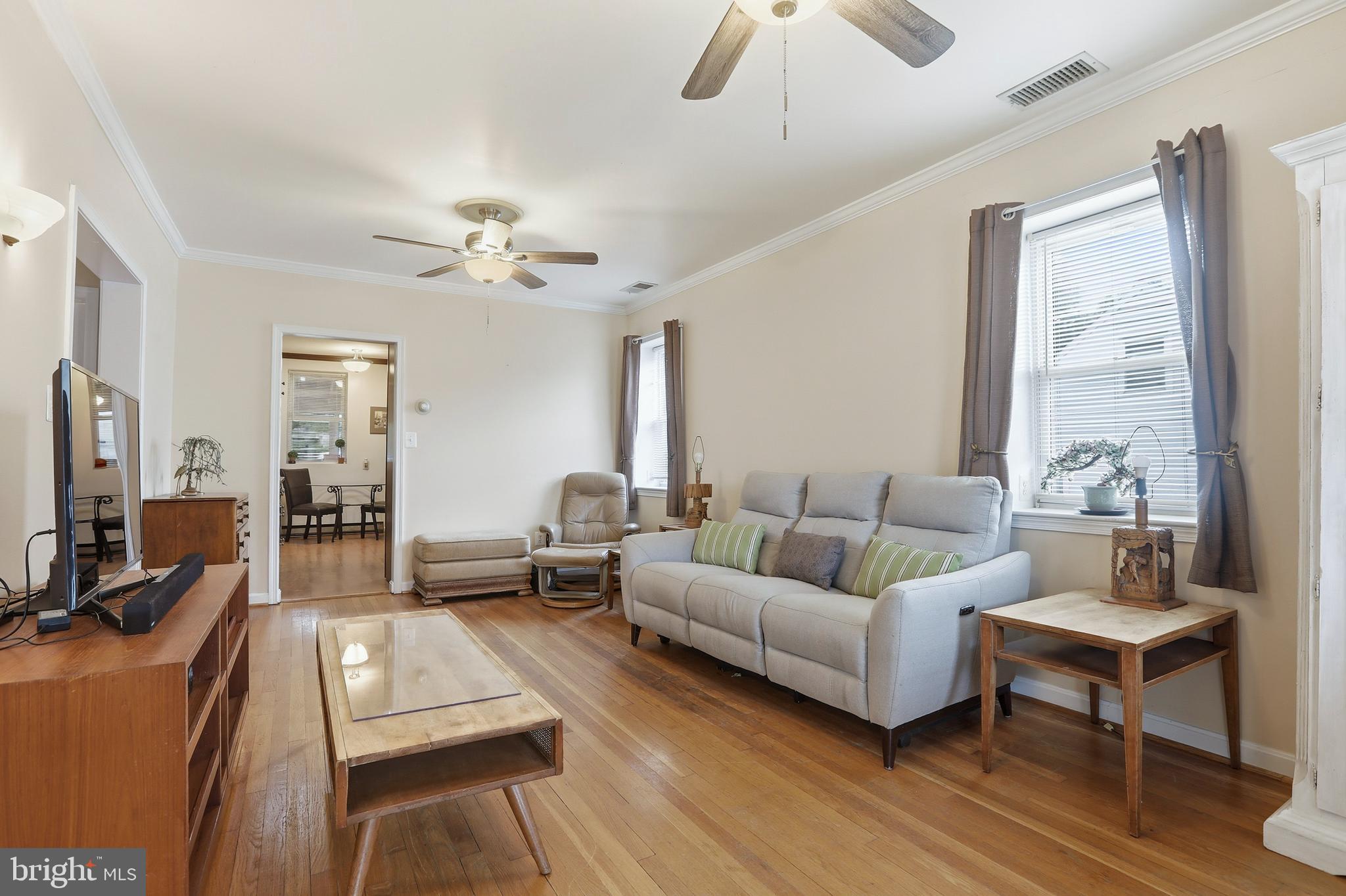 CATONSVILLE MANOR - Residential Lease