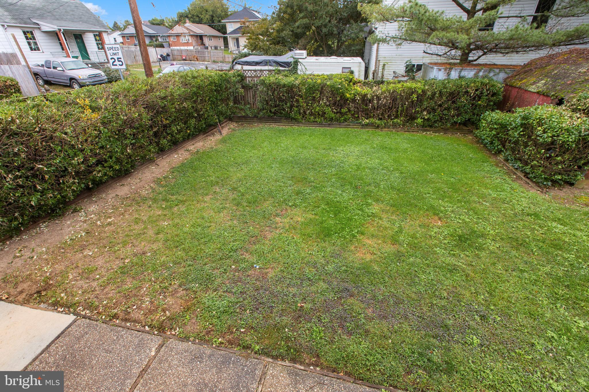 CATONSVILLE MANOR - Residential Lease