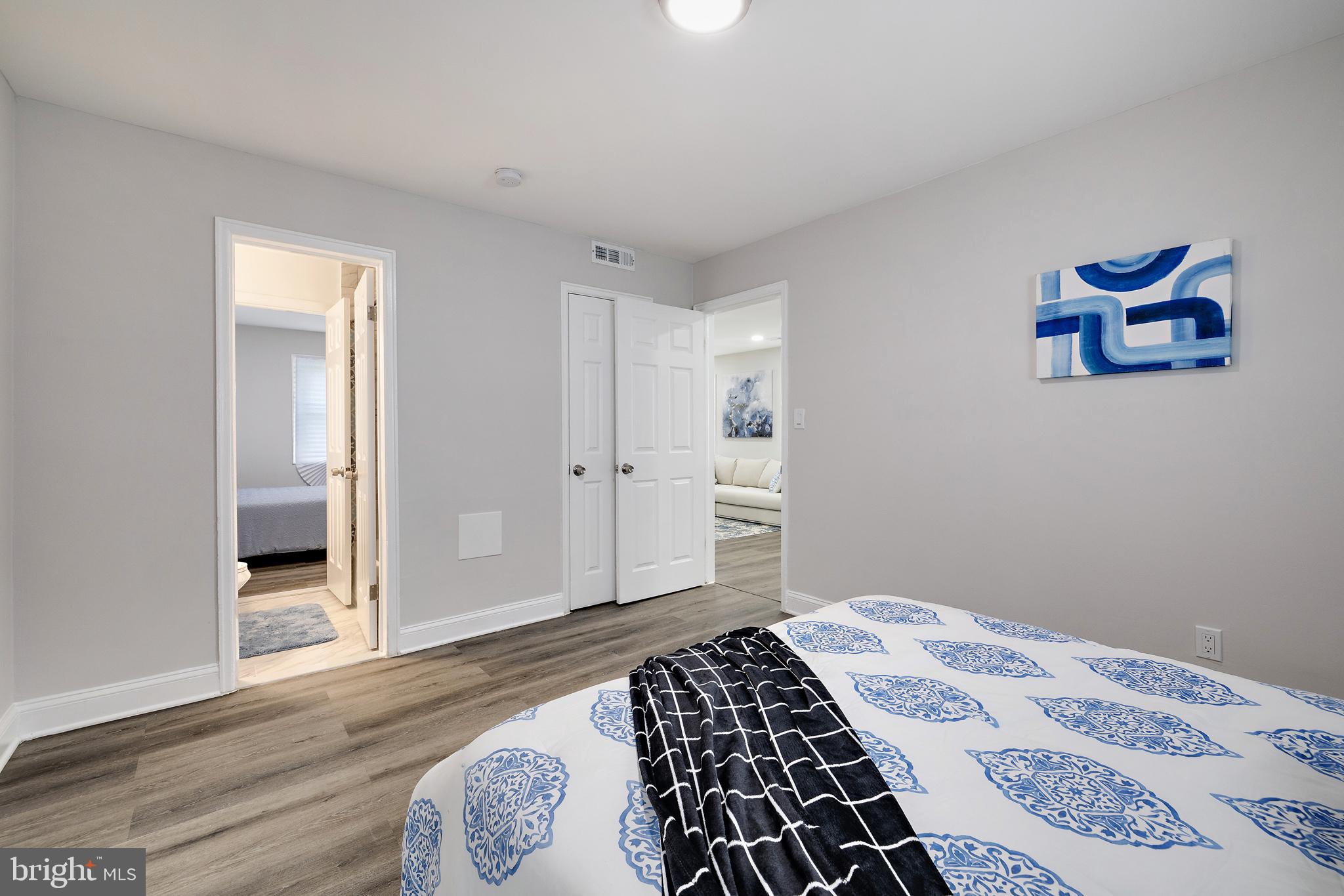 NEWTON VILLAGE - Residential