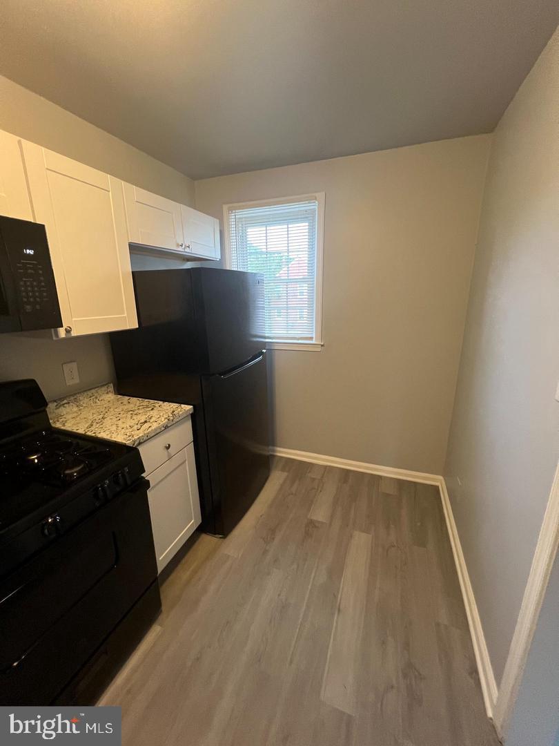 GLEN OAKS - Residential Income