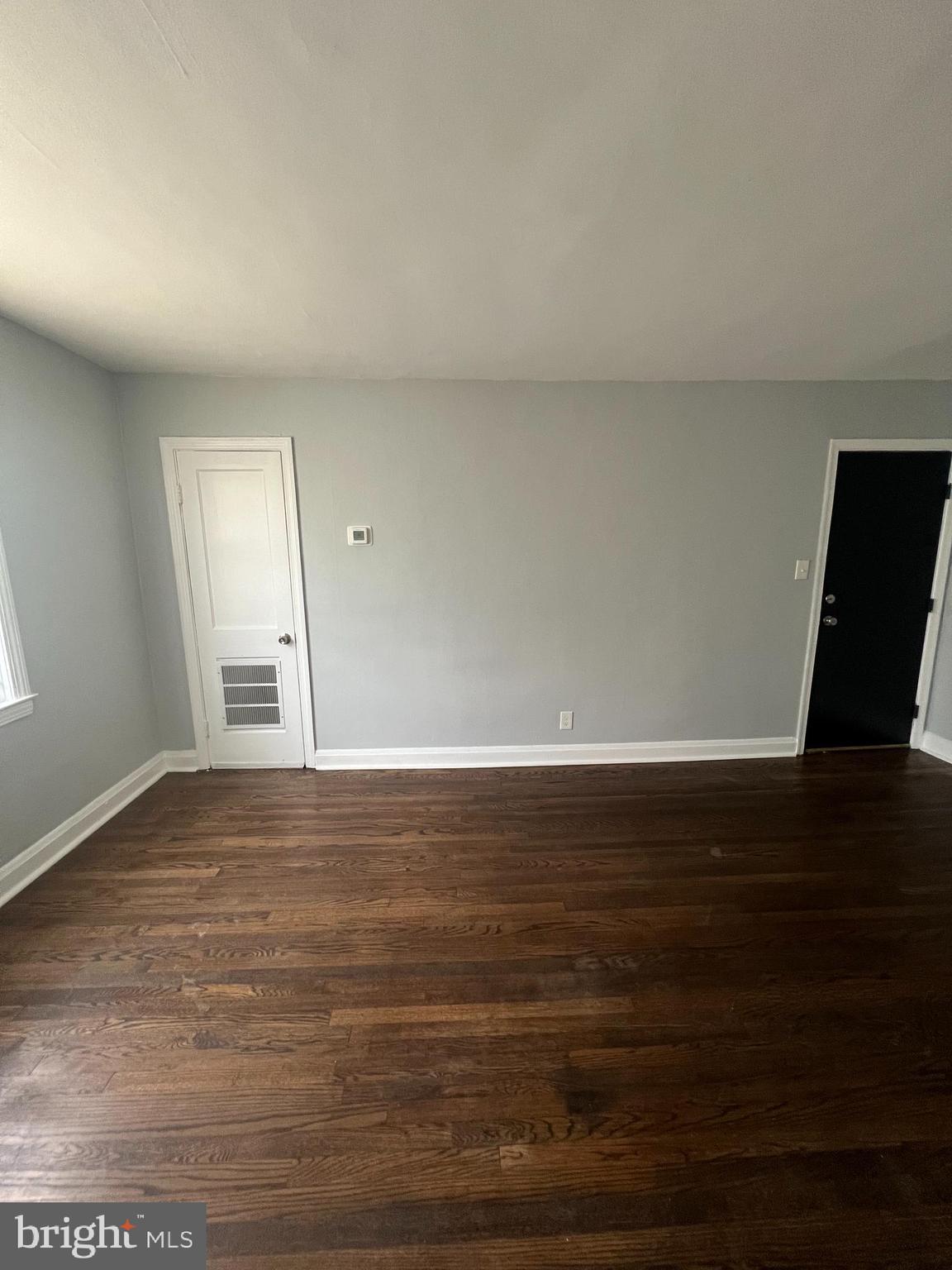 GLEN OAKS - Residential Income