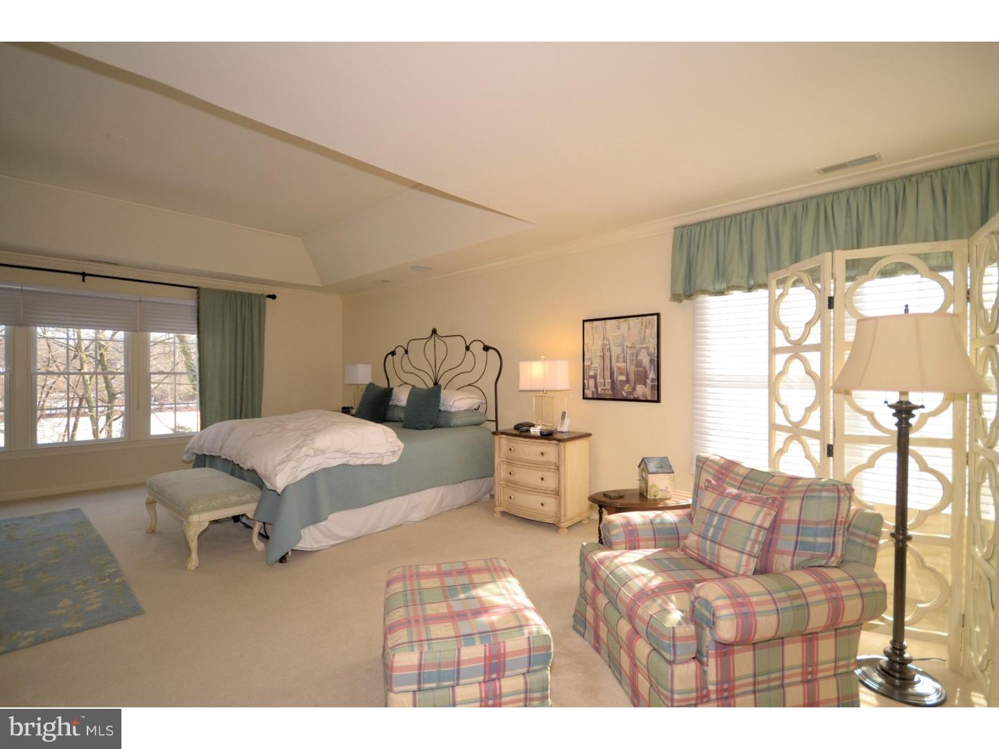 LAKESIDE - Residential