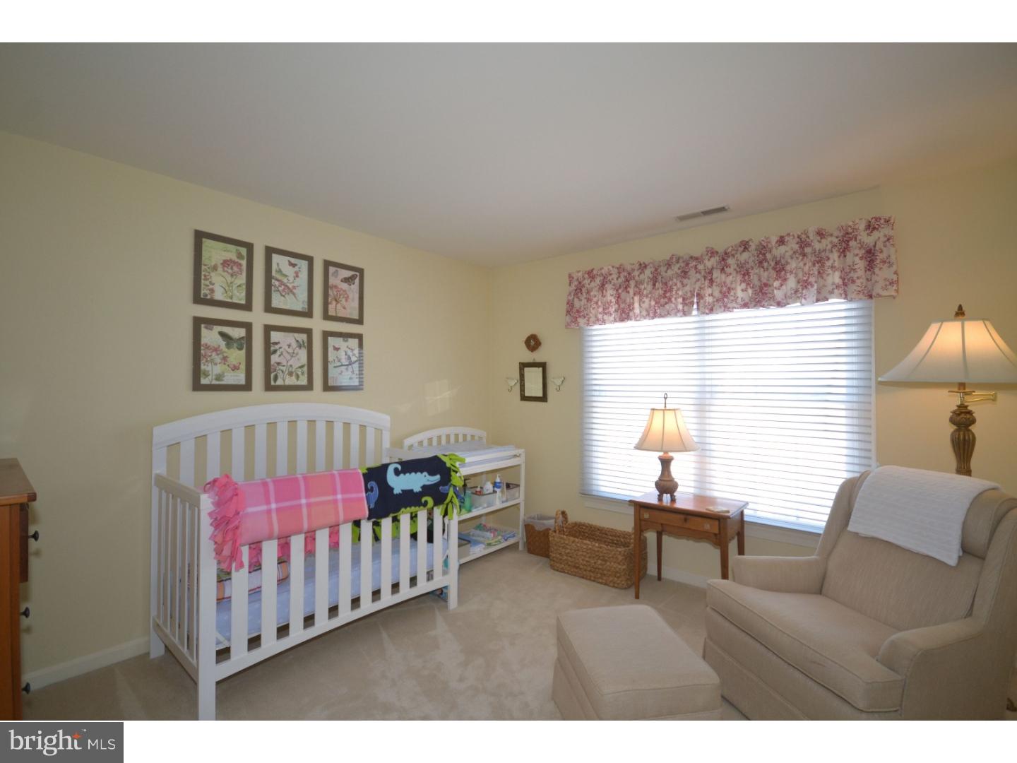 LAKESIDE - Residential