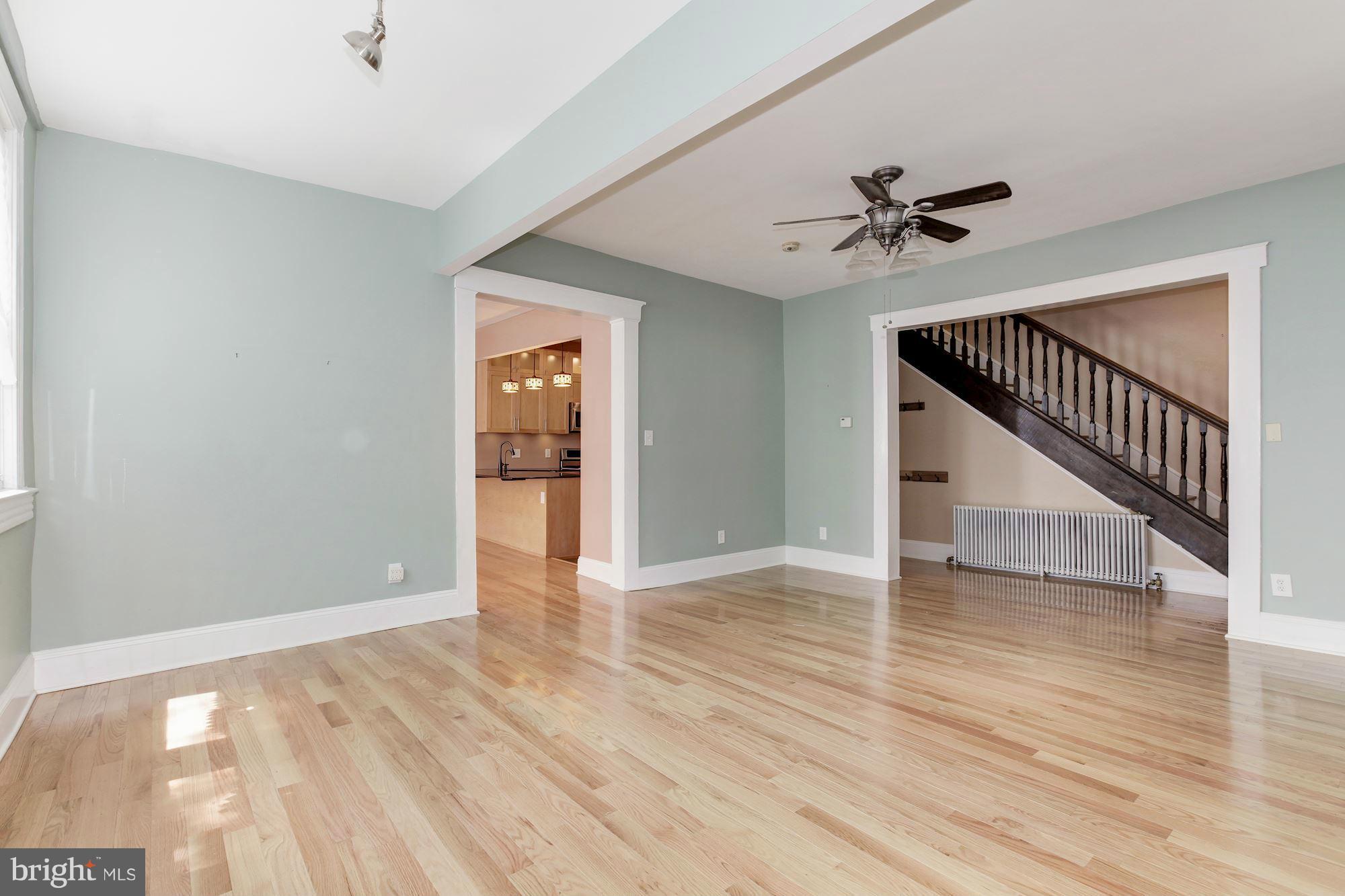 MT RAINIER- ROGERS 1ST A - Residential