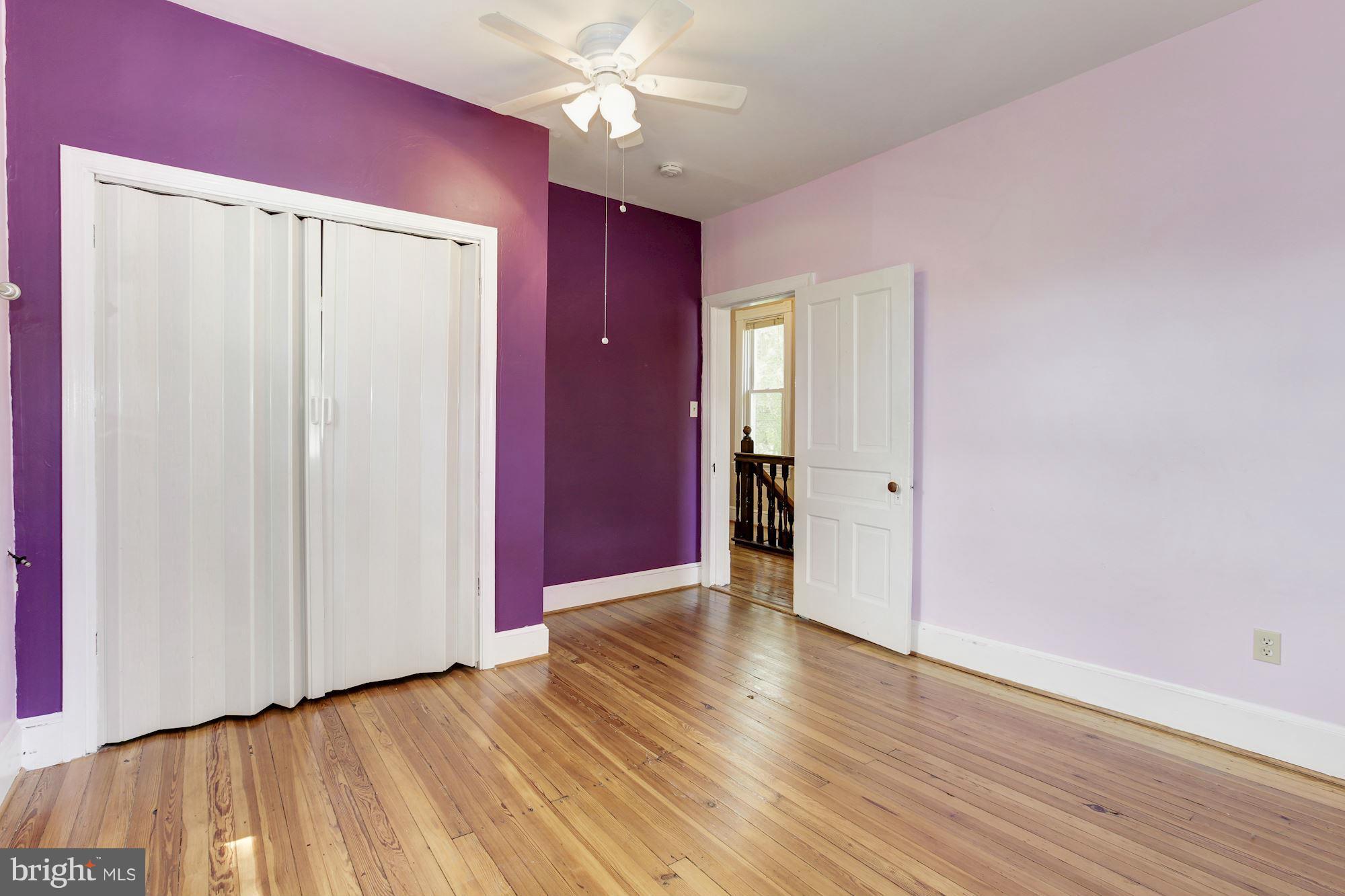 MT RAINIER- ROGERS 1ST A - Residential