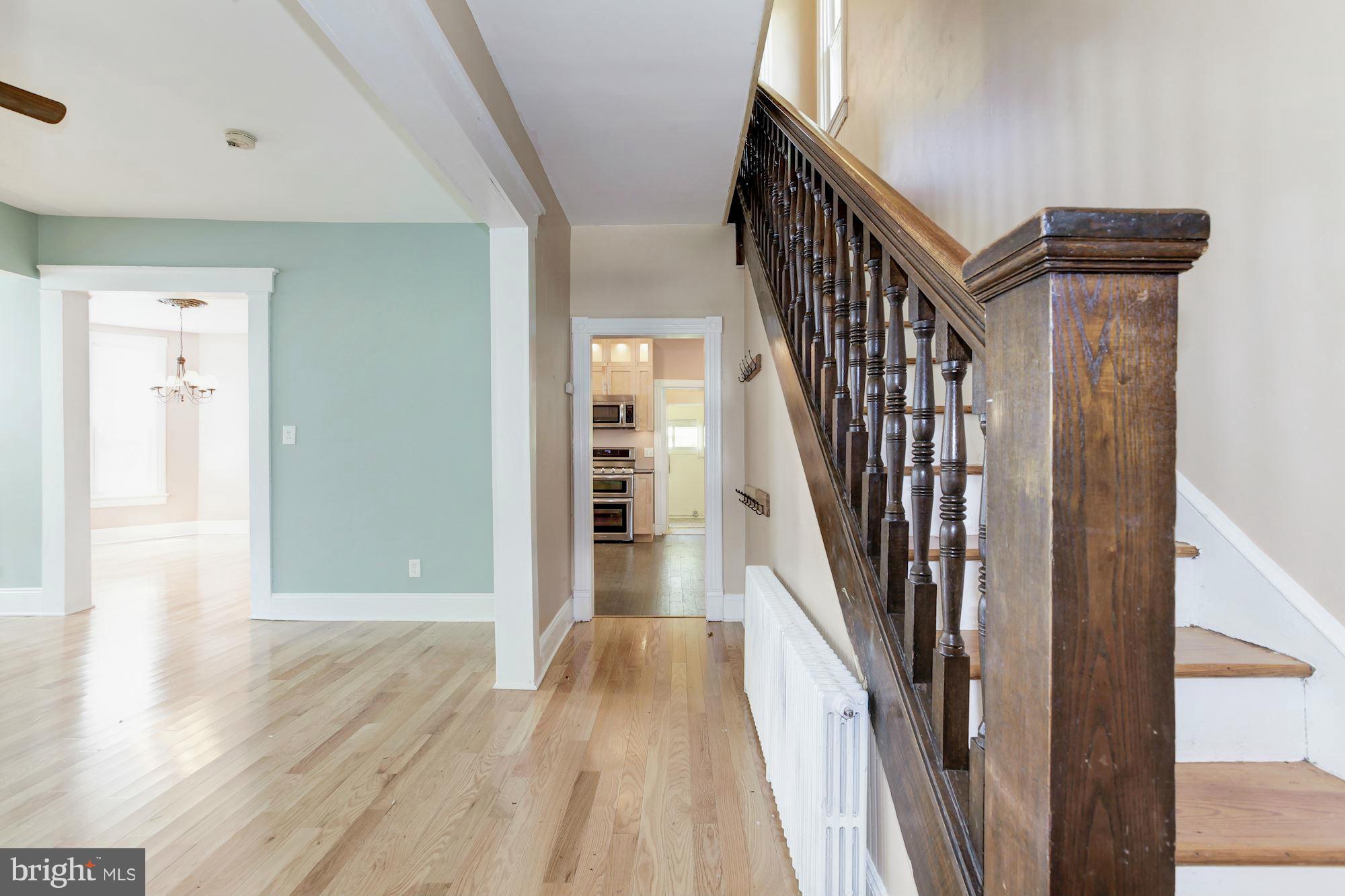 MT RAINIER- ROGERS 1ST A - Residential