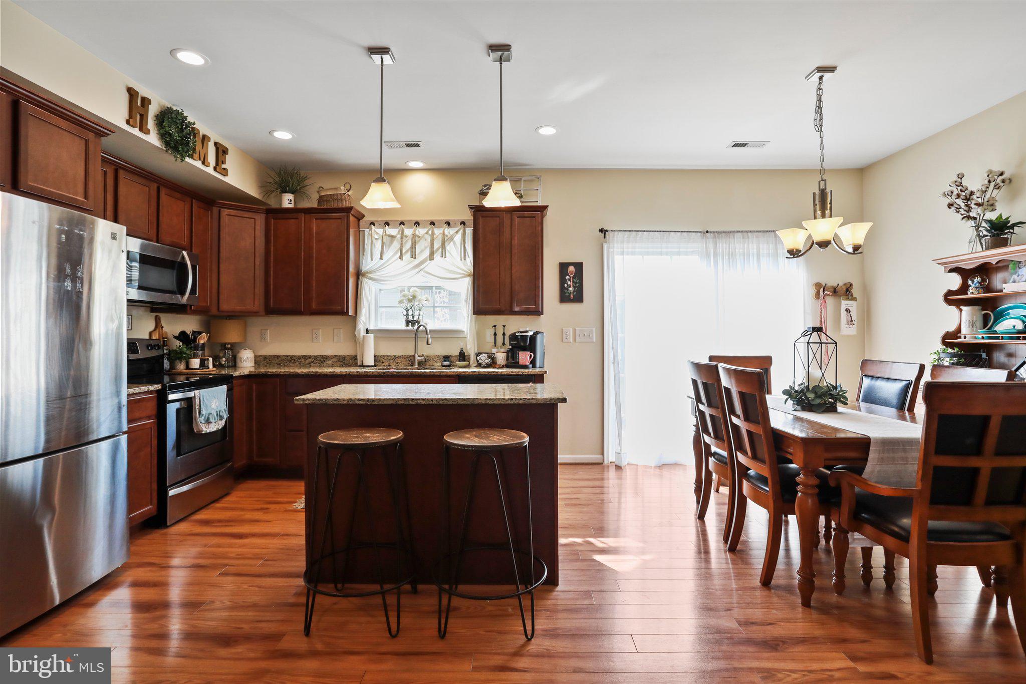 HERITAGE HILLS - Residential