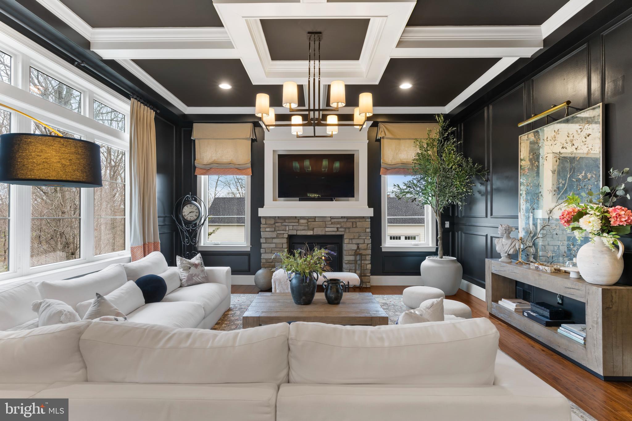 DEAVEN WOODS - Residential