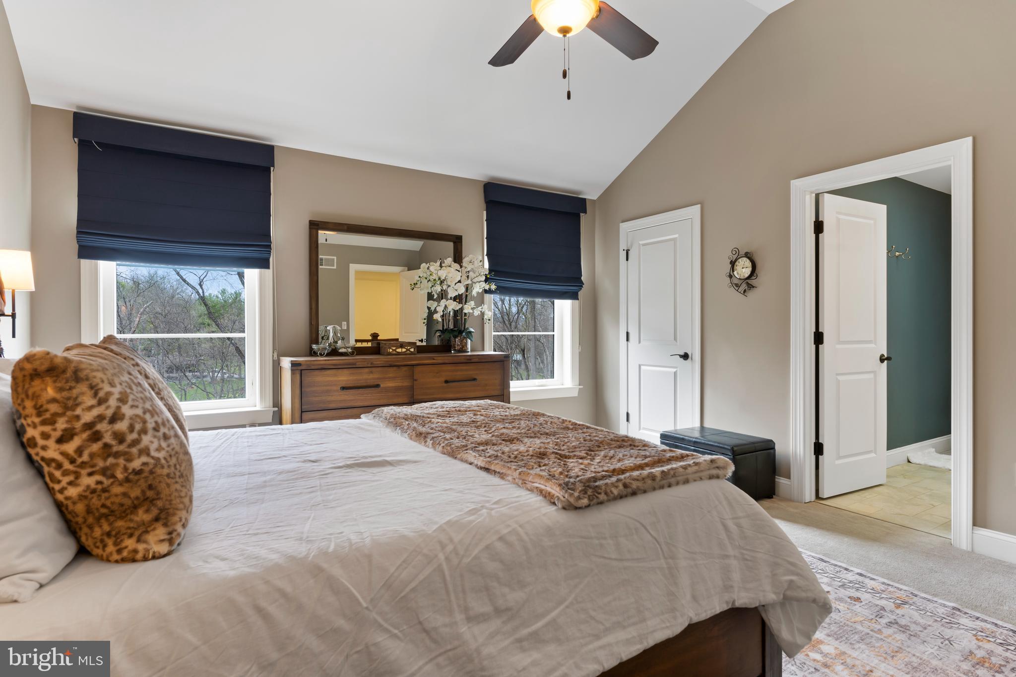 DEAVEN WOODS - Residential