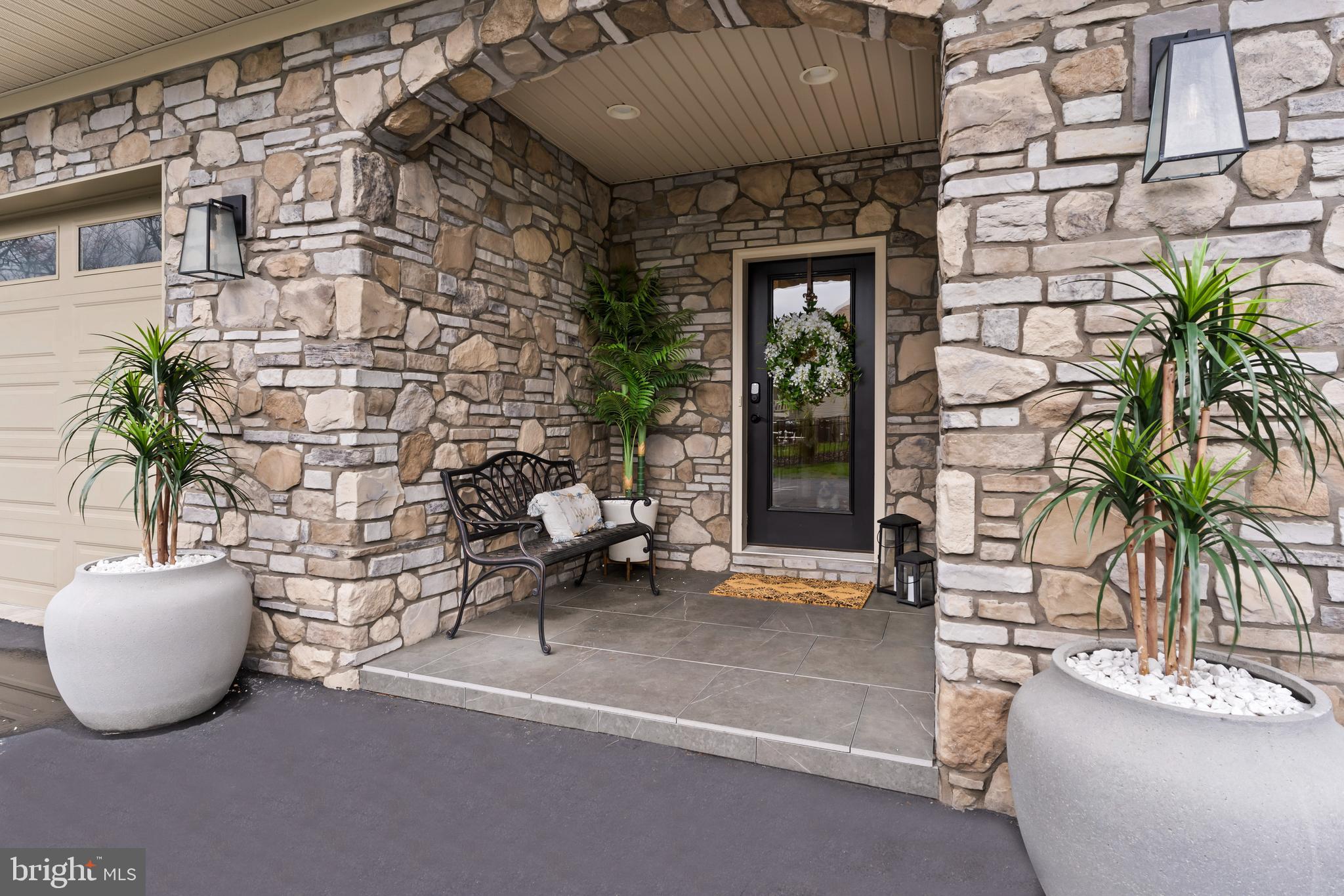 DEAVEN WOODS - Residential