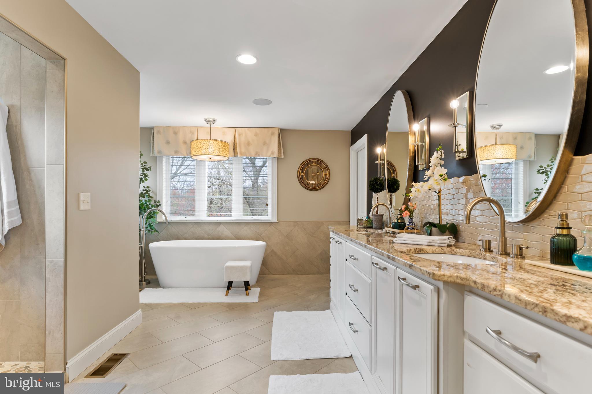 DEAVEN WOODS - Residential