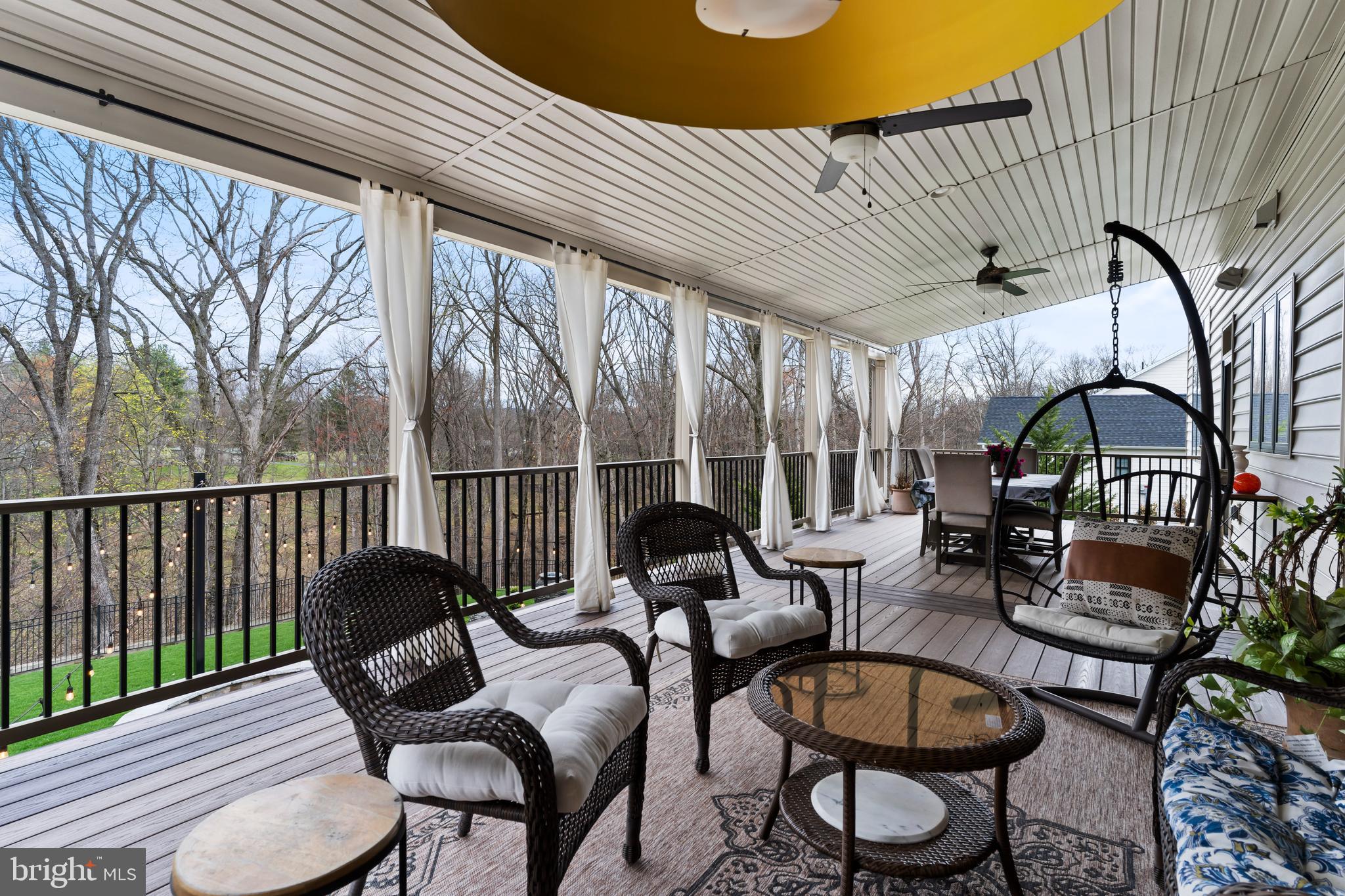 DEAVEN WOODS - Residential