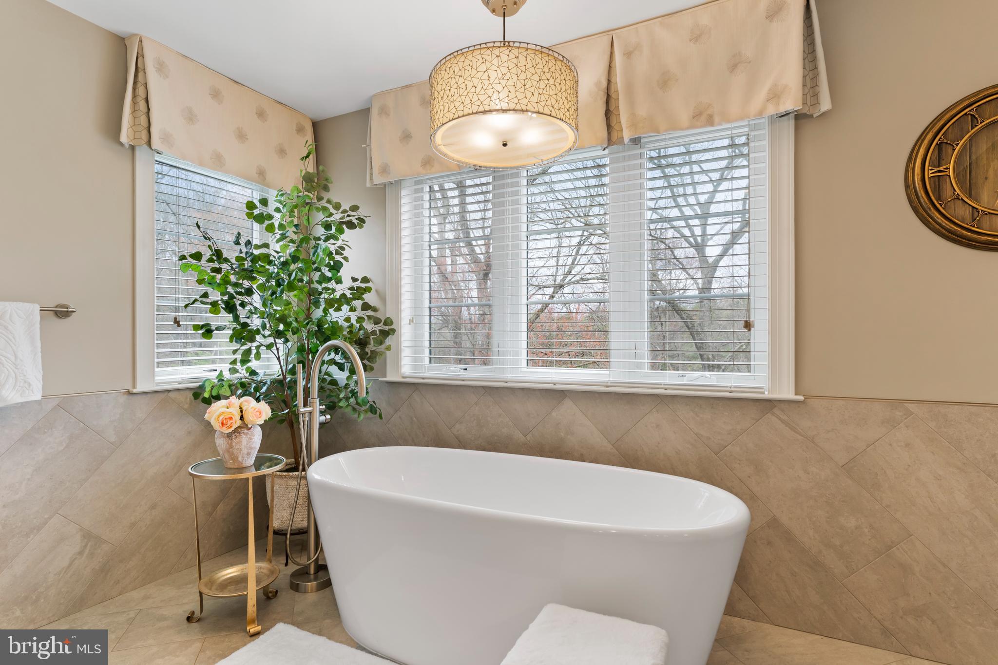 DEAVEN WOODS - Residential