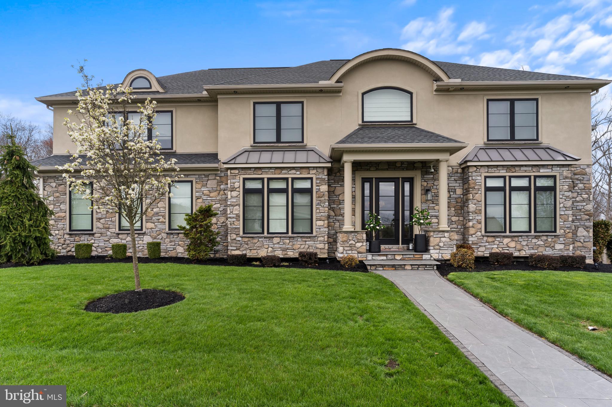 DEAVEN WOODS - Residential