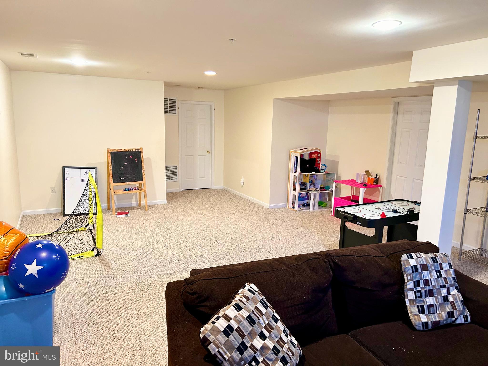 GREENWAY VILLAGE - Residential