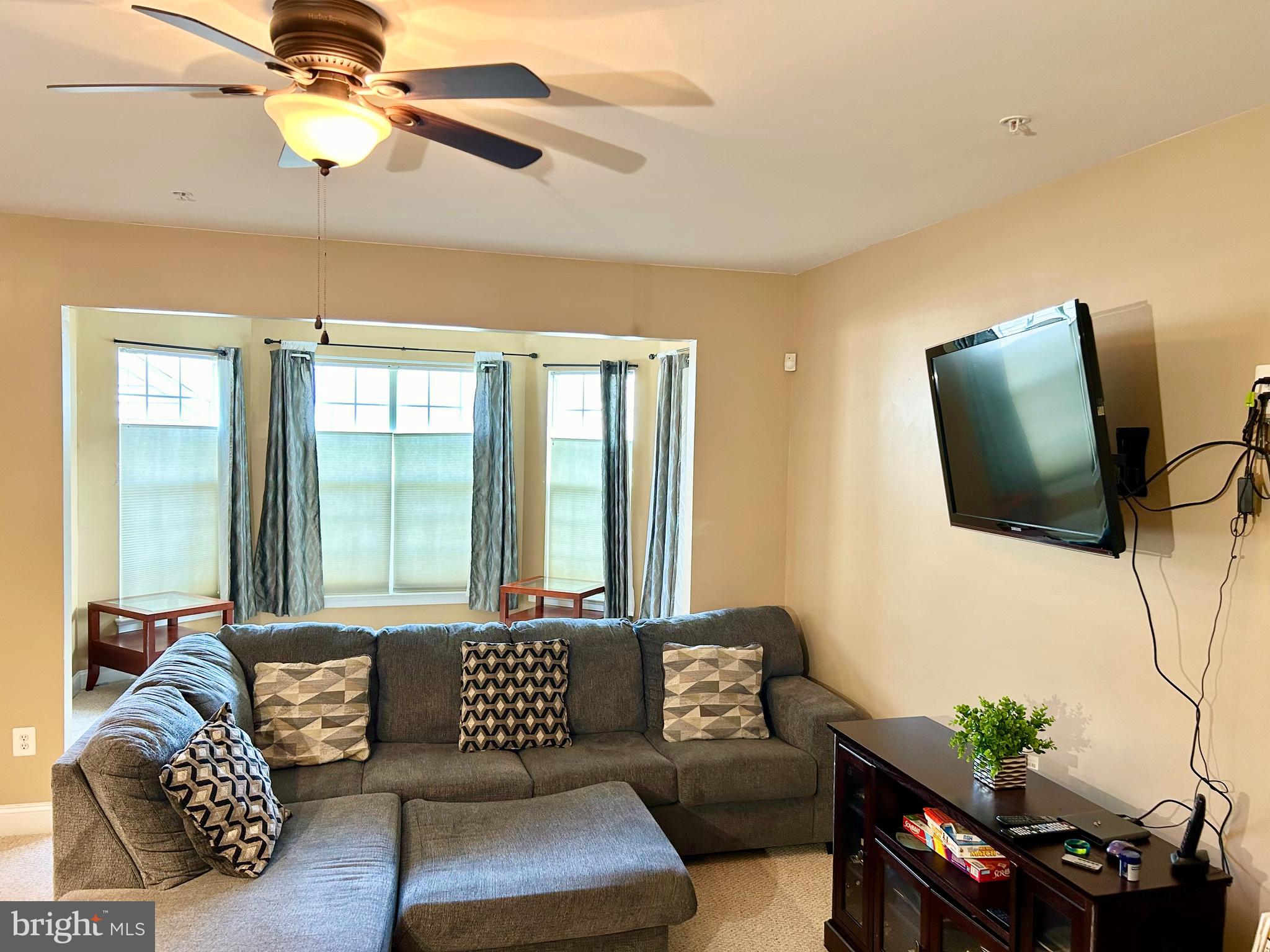 GREENWAY VILLAGE - Residential