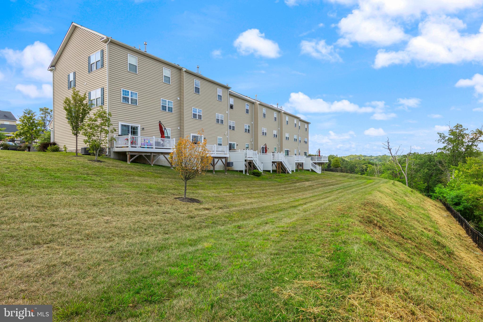 THE RES AT ROSE TREE - Residential