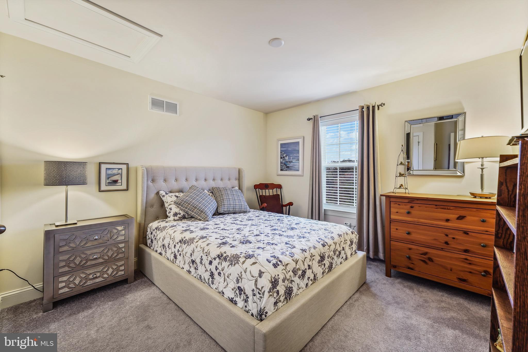 THE RES AT ROSE TREE - Residential