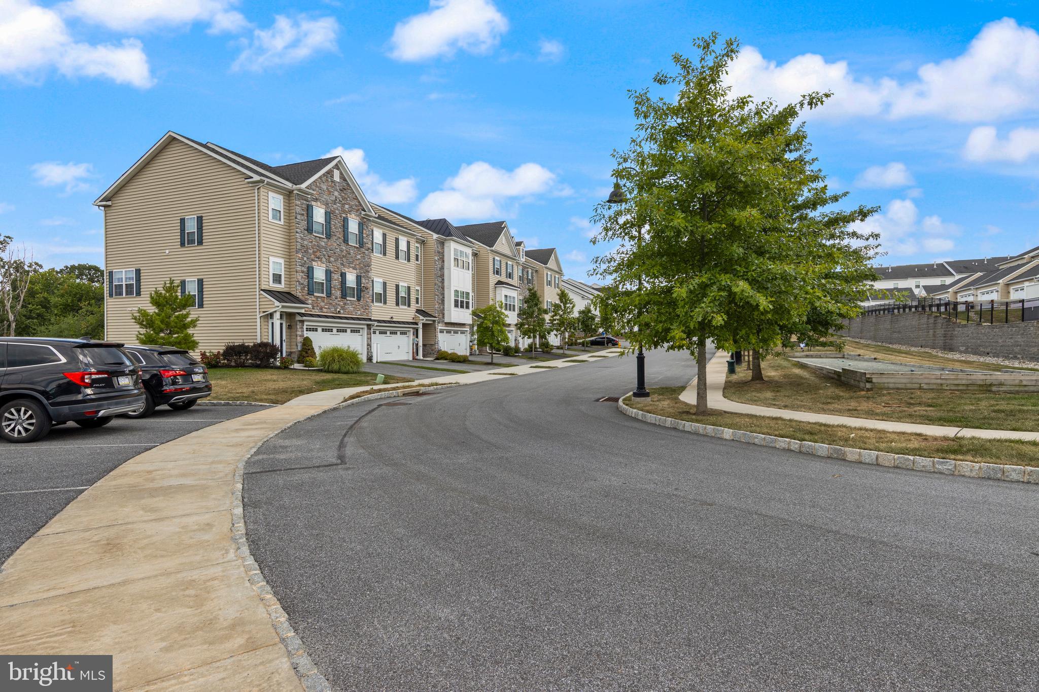 THE RES AT ROSE TREE - Residential