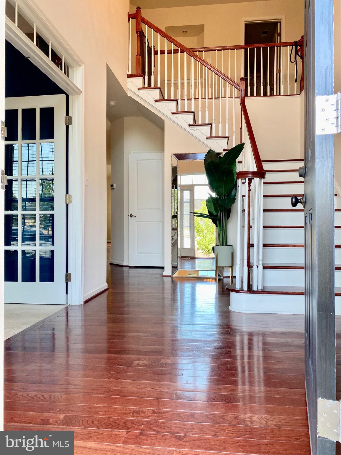 SIMMONS RIDGE - Residential