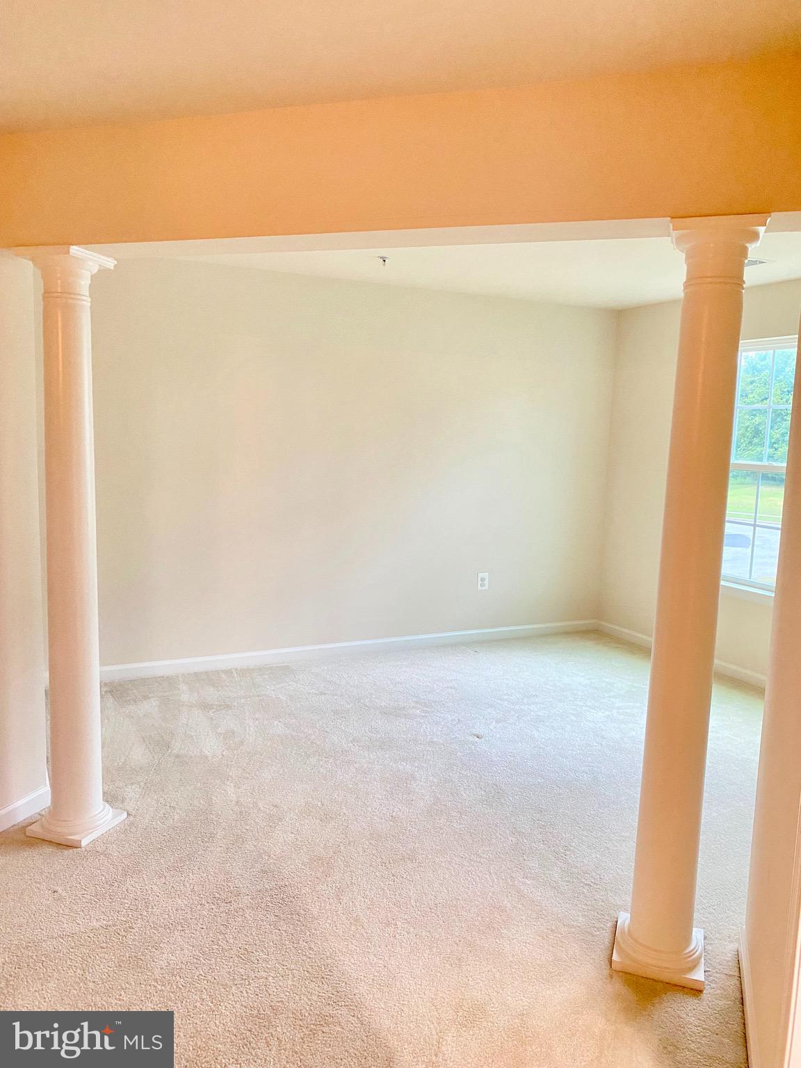 SIMMONS RIDGE - Residential