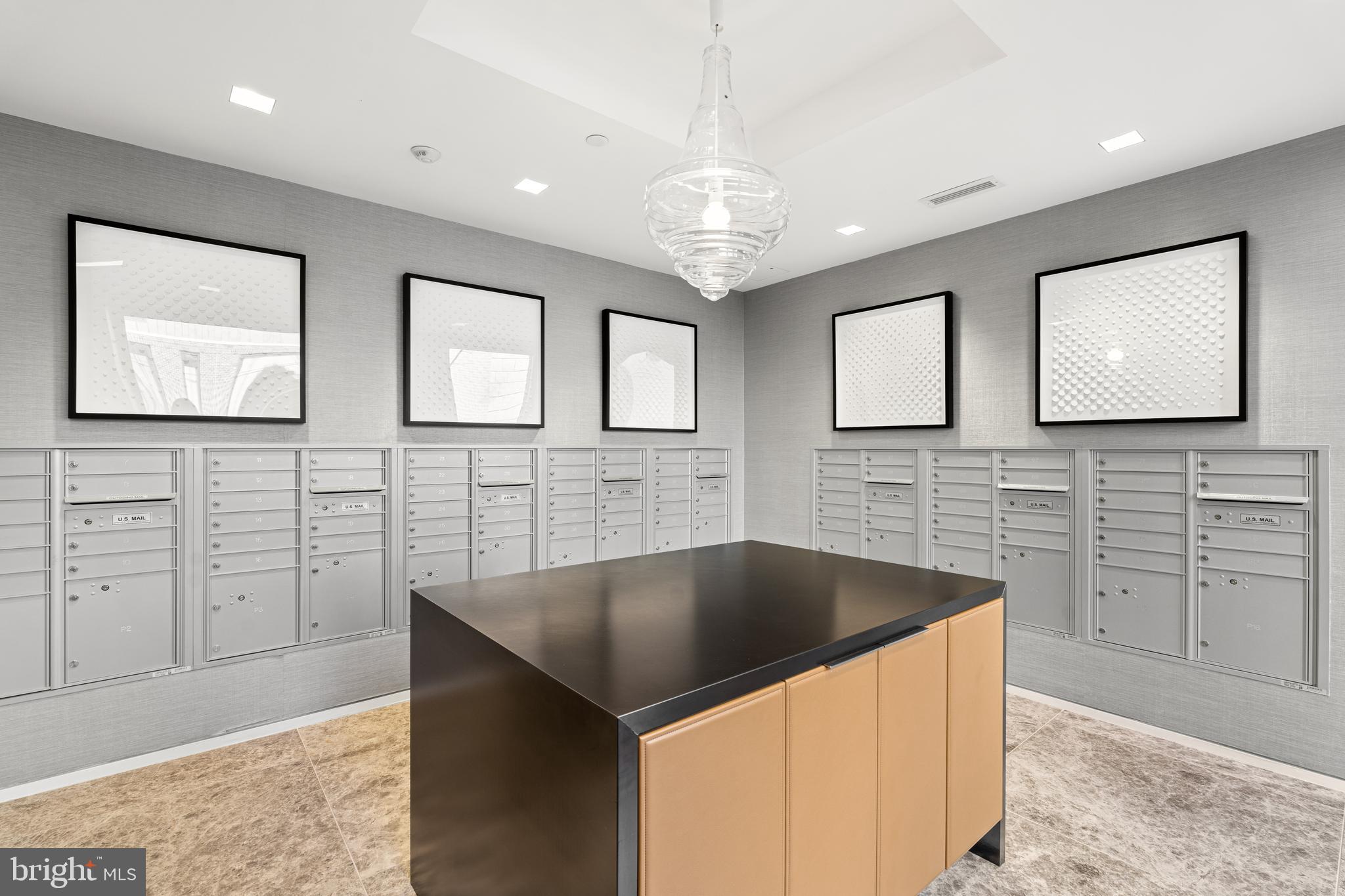 ROBINSON LANDING - Residential