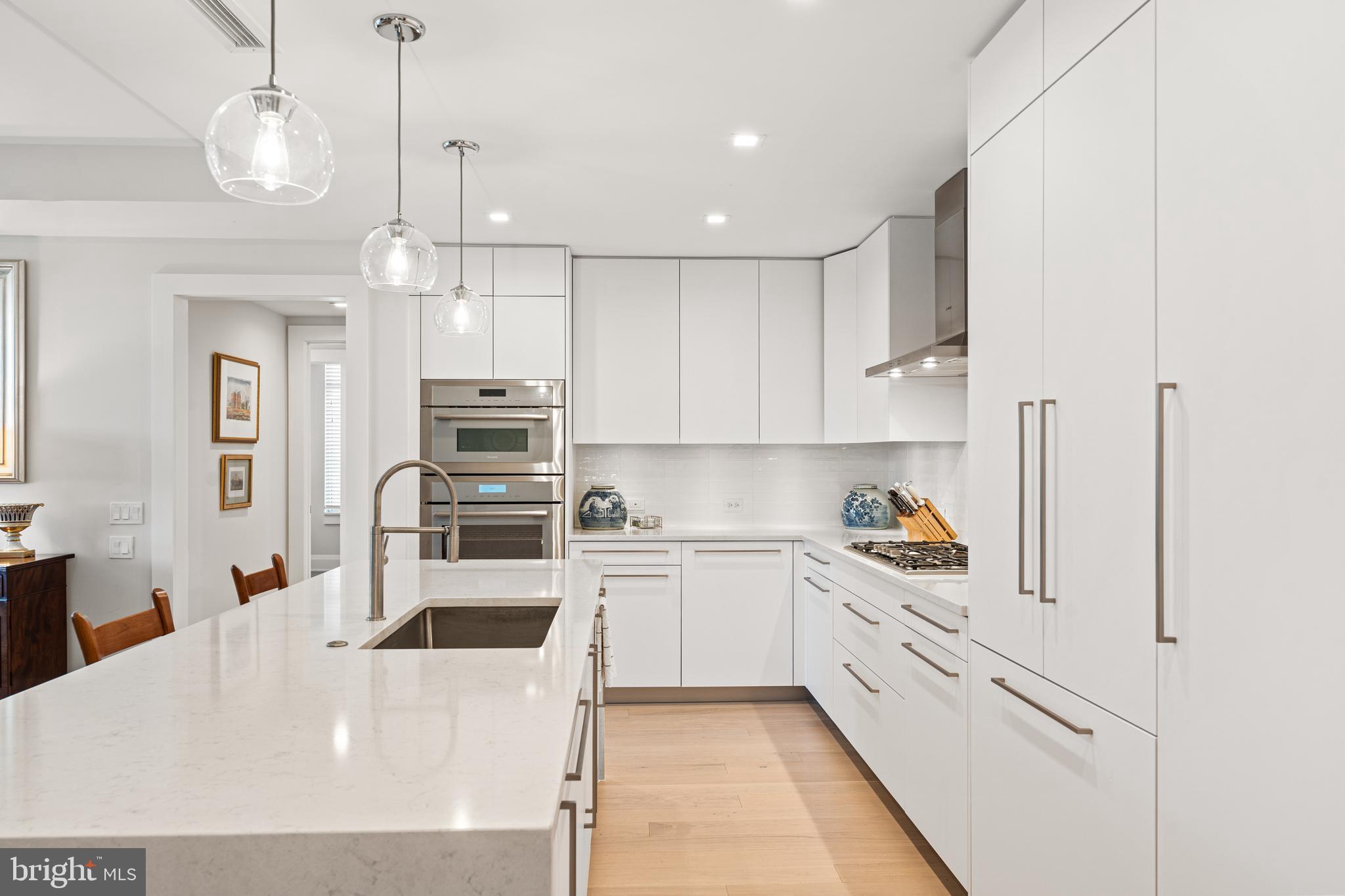 ROBINSON LANDING - Residential