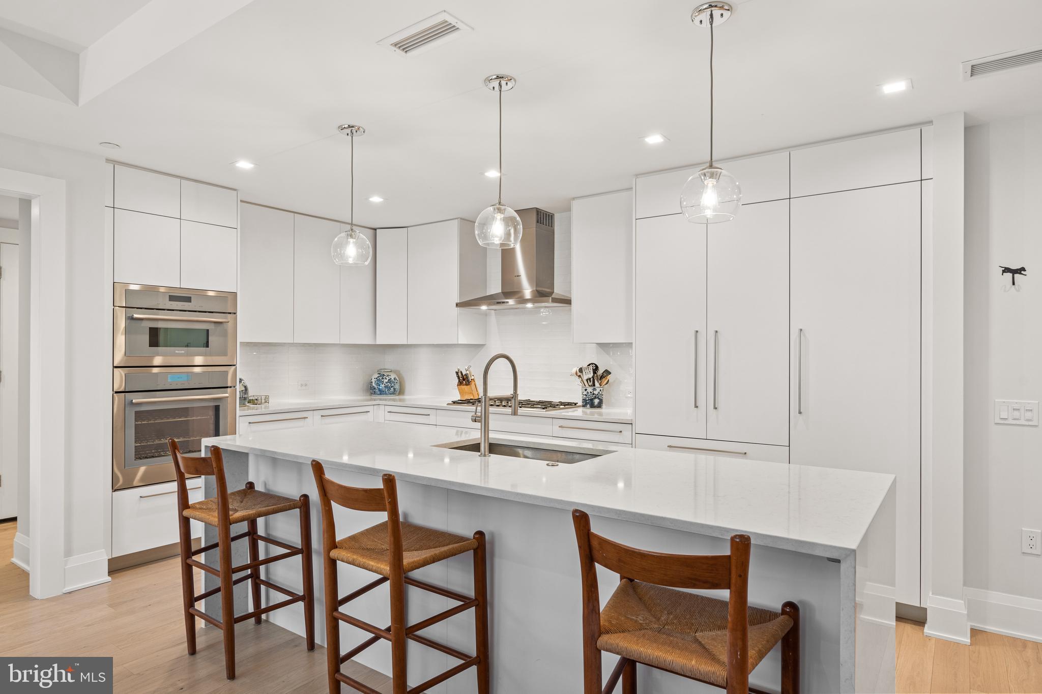 ROBINSON LANDING - Residential