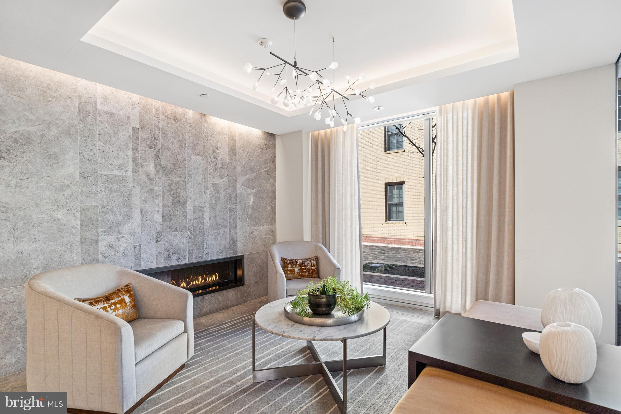 ROBINSON LANDING - Residential