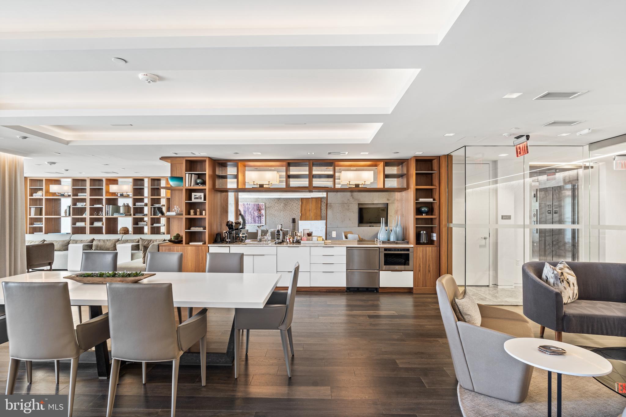 ROBINSON LANDING - Residential